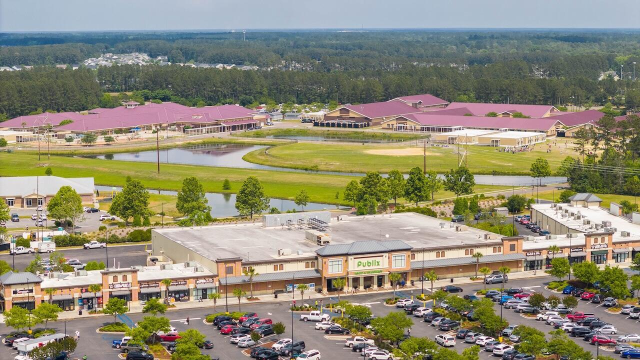 477 Spanish Wells Road