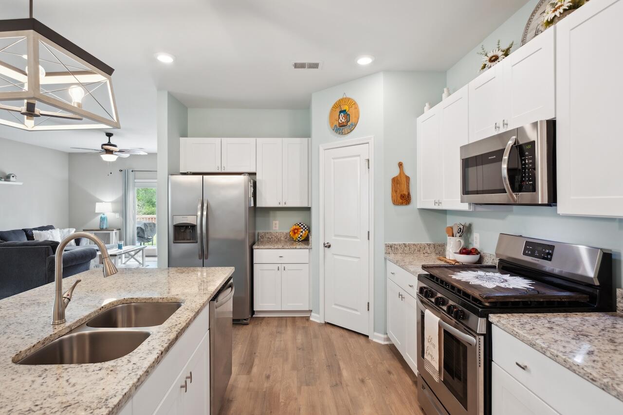 477 Spanish Wells Road