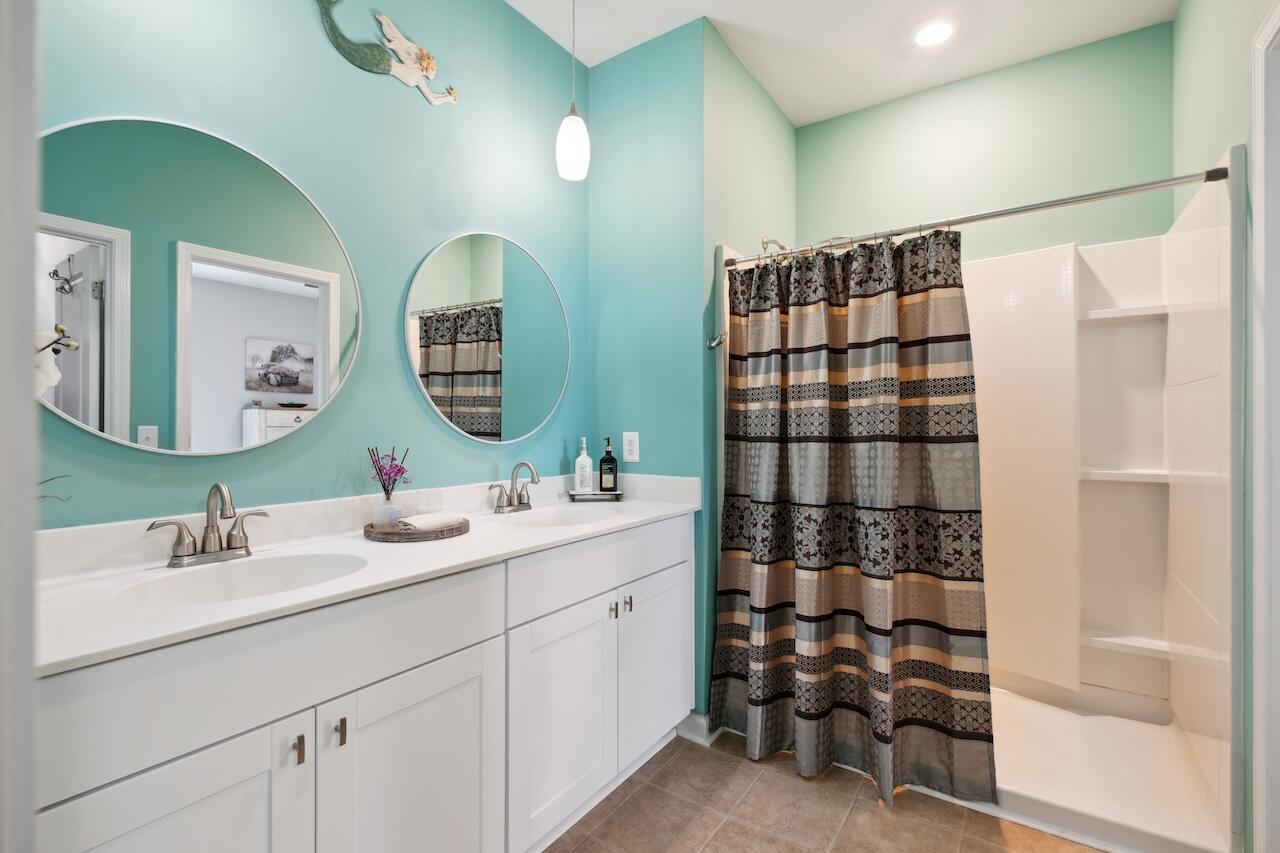 477 Spanish Wells Road