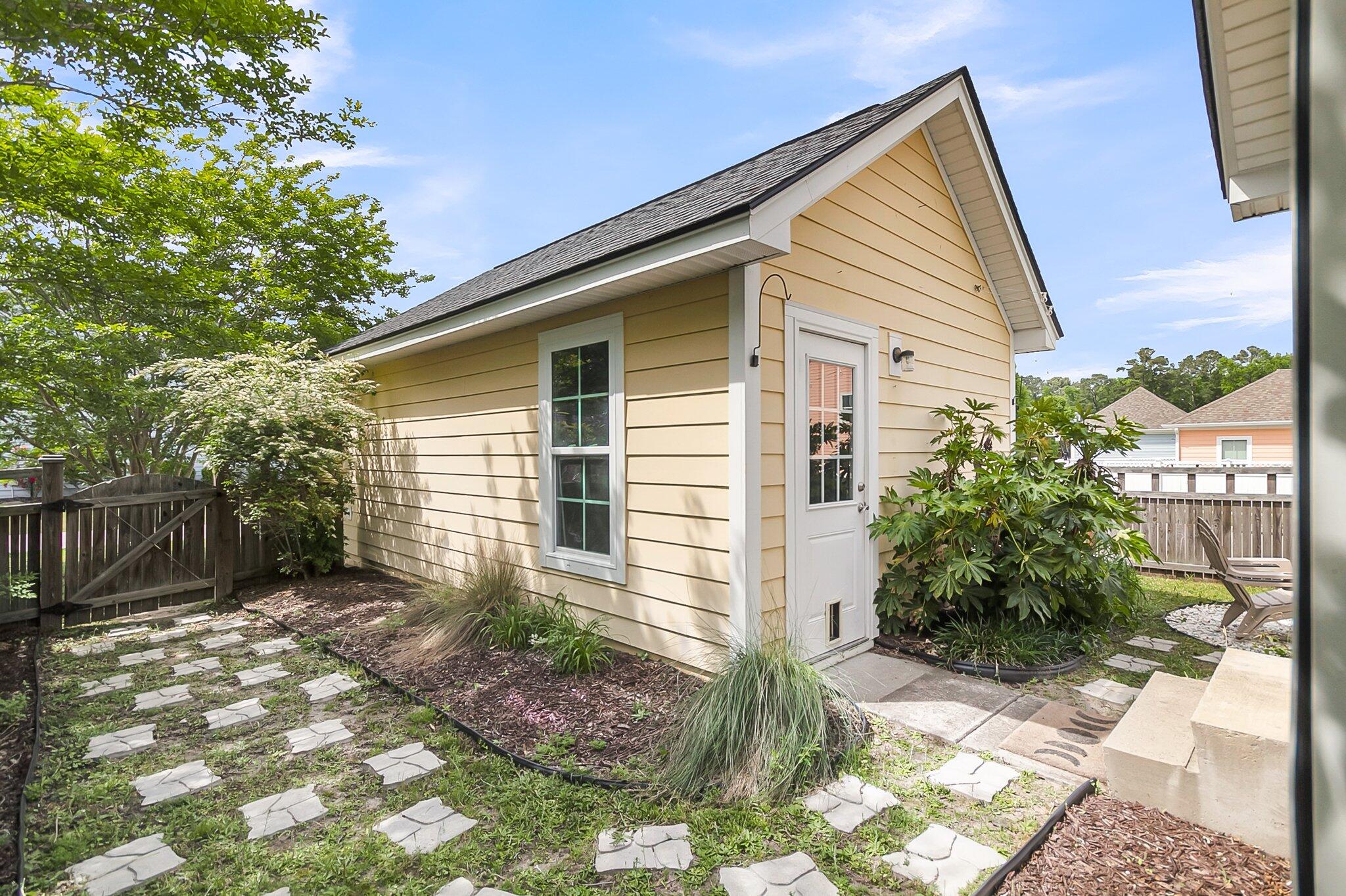 2961 Waterleaf Road