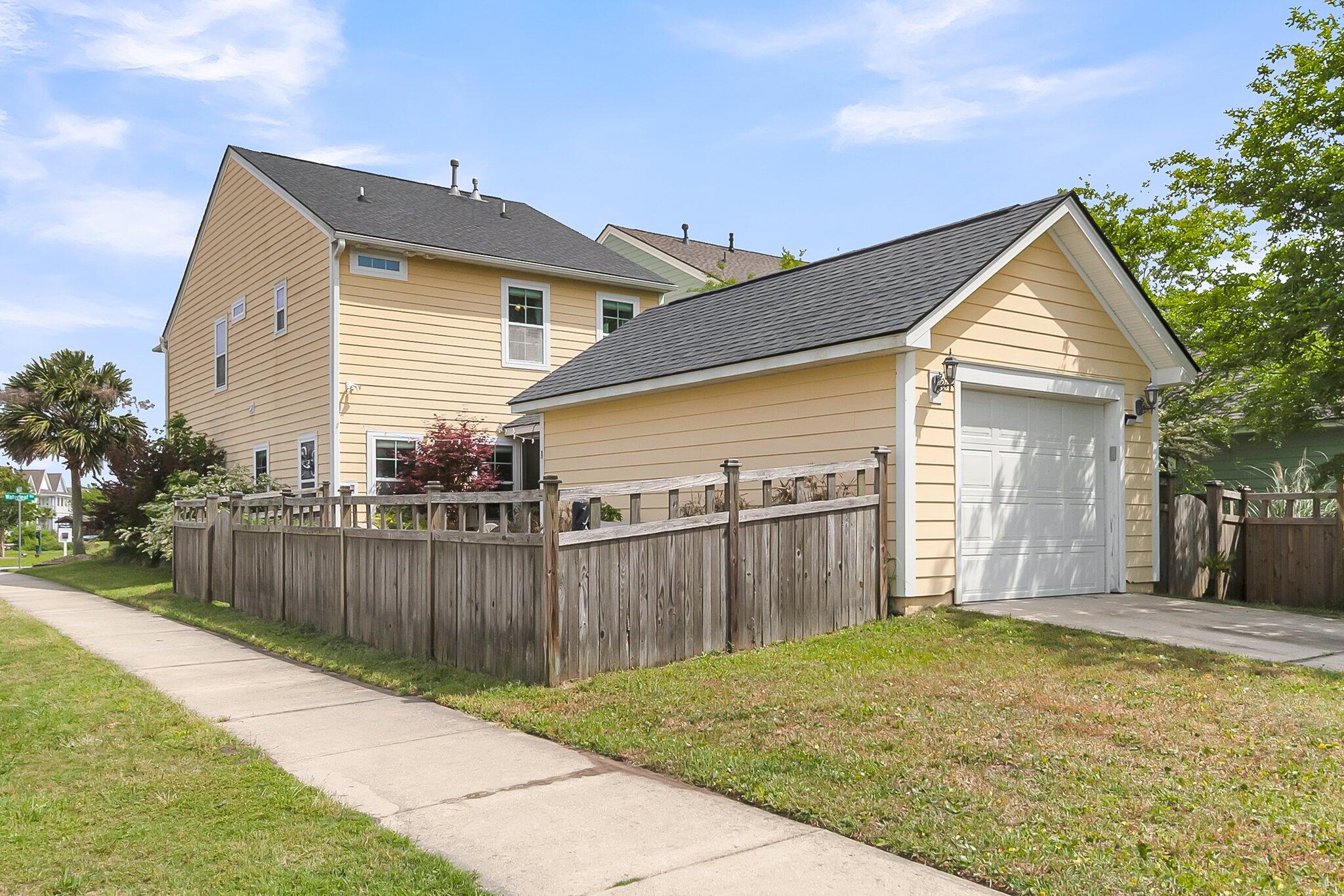 2961 Waterleaf Road