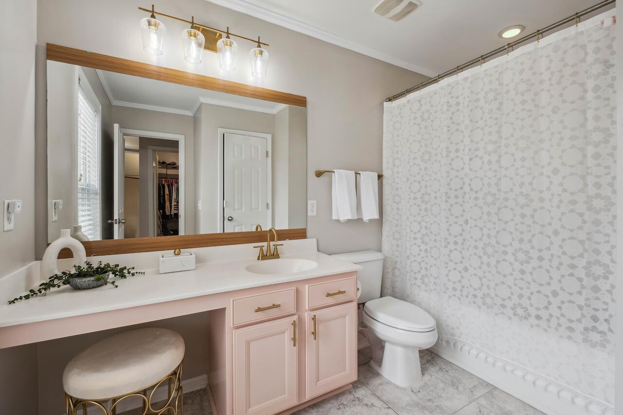 1054 Bennington Drive