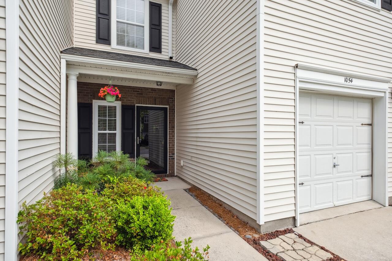 1054 Bennington Drive