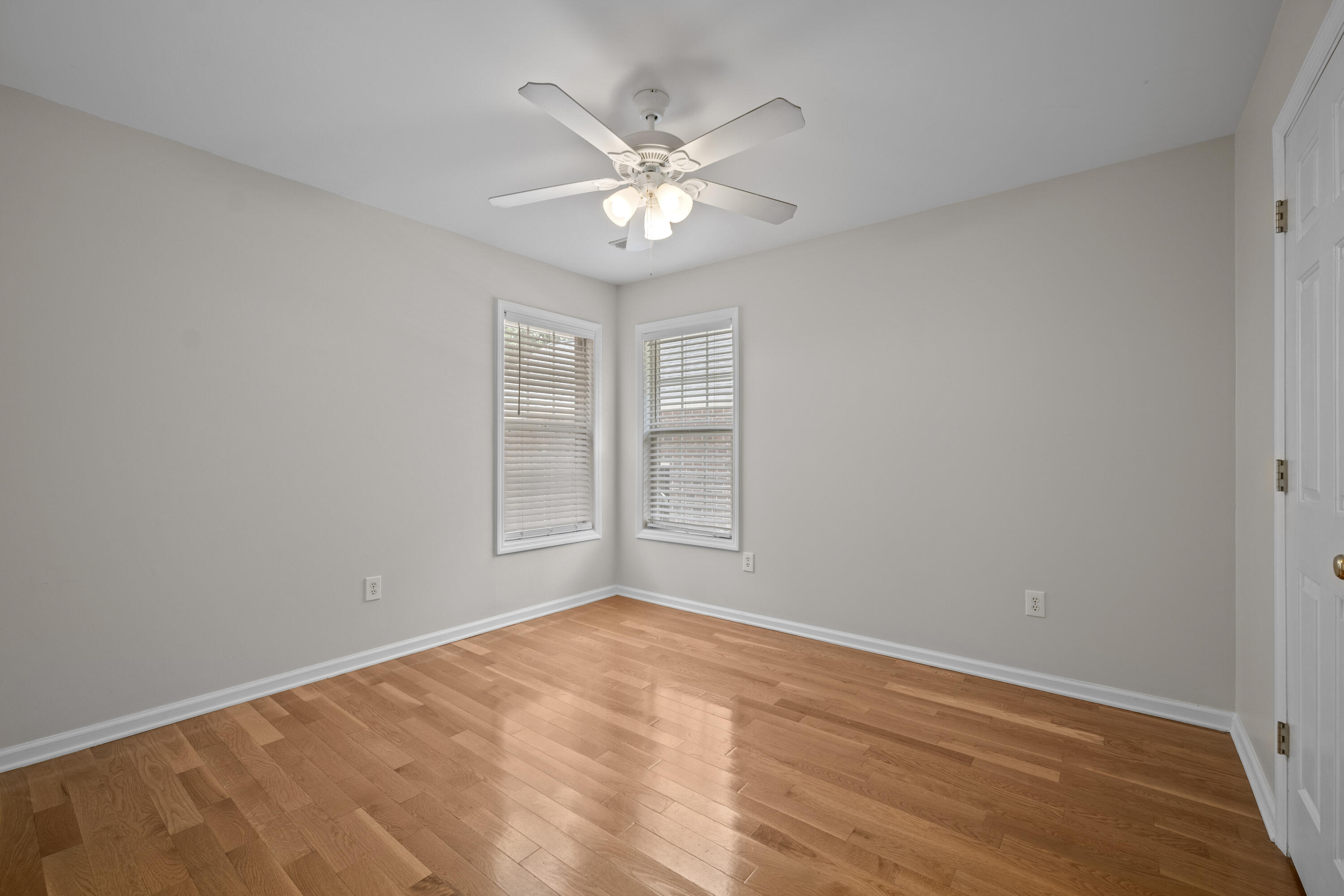 121 Arrowridge Court