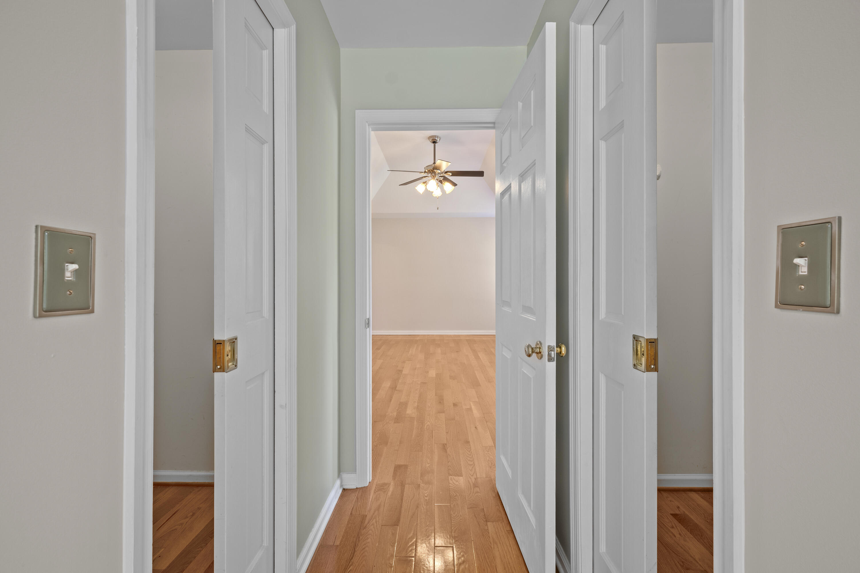121 Arrowridge Court