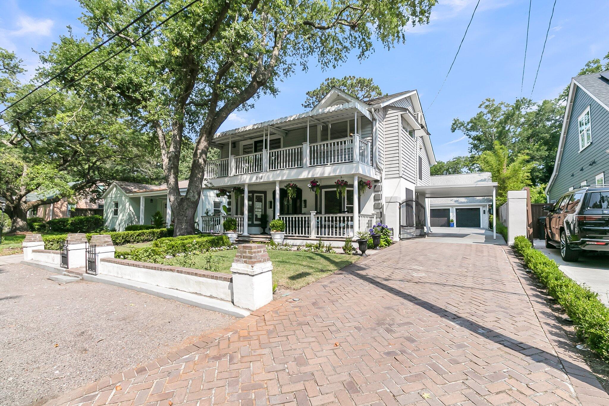 2142 Golfview Drive