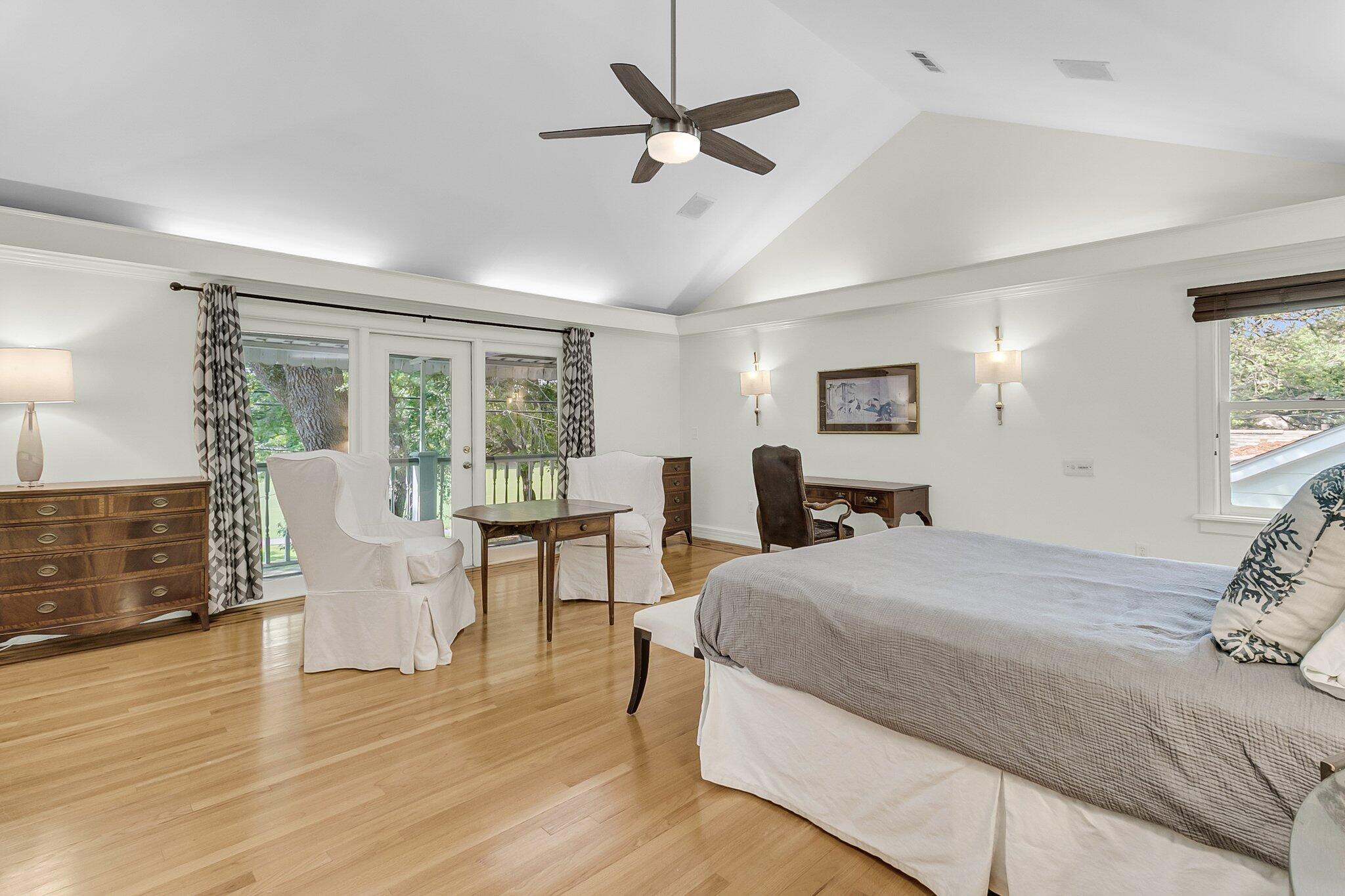 2142 Golfview Drive