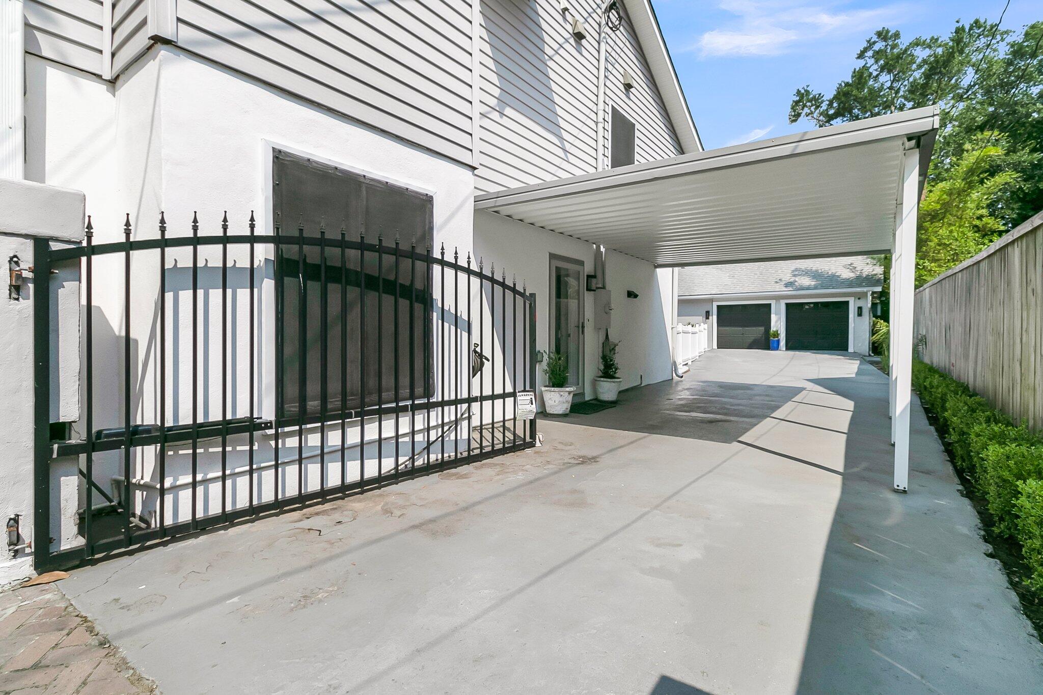 2142 Golfview Drive
