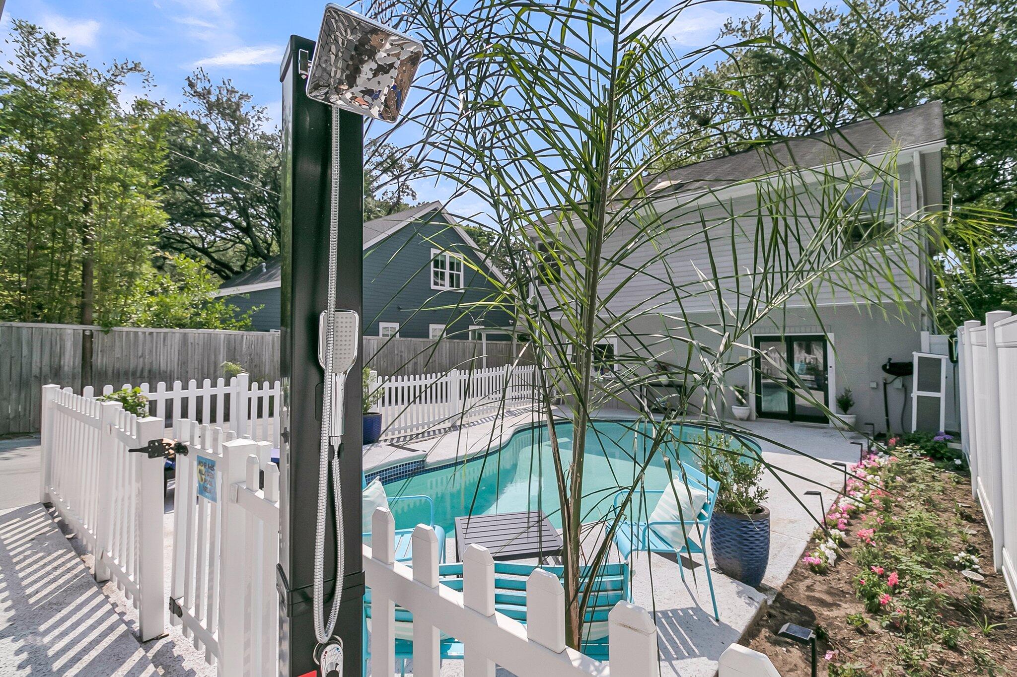 2142 Golfview Drive