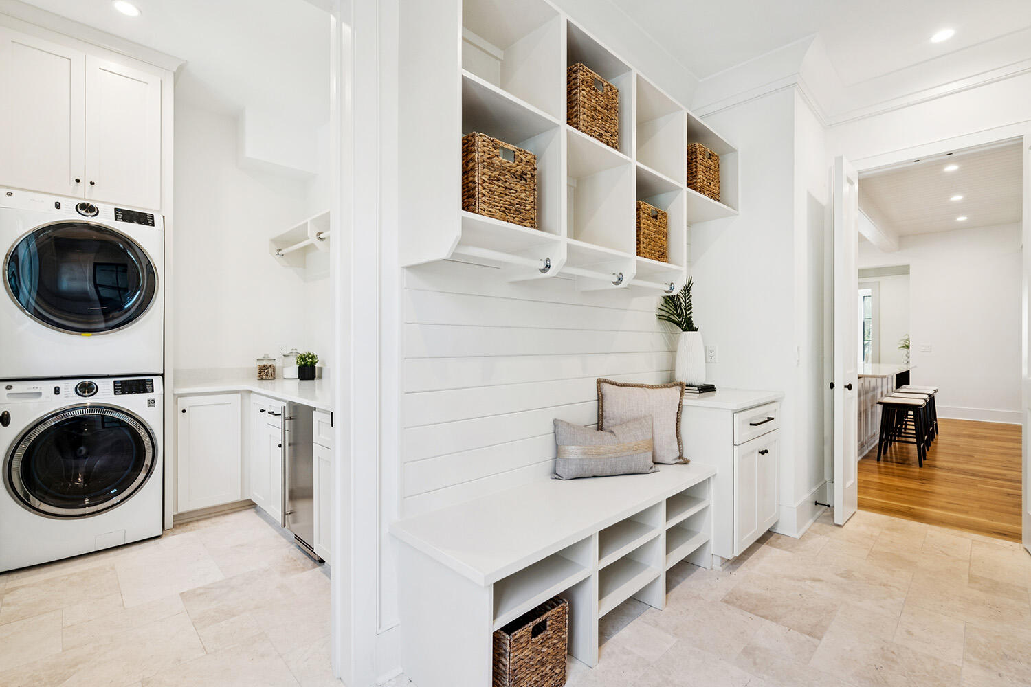 8187 Jack Island Drive