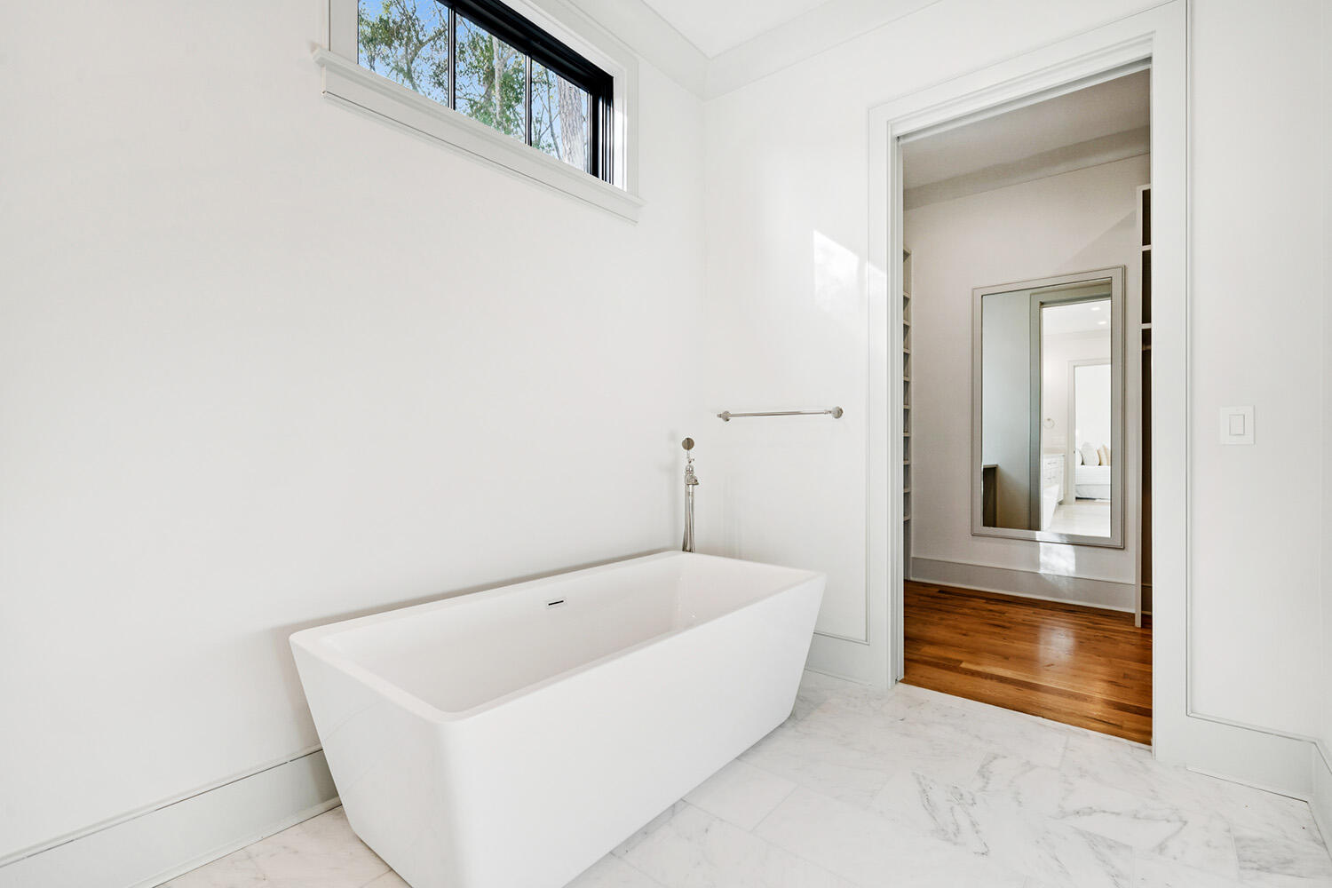 8187 Jack Island Drive