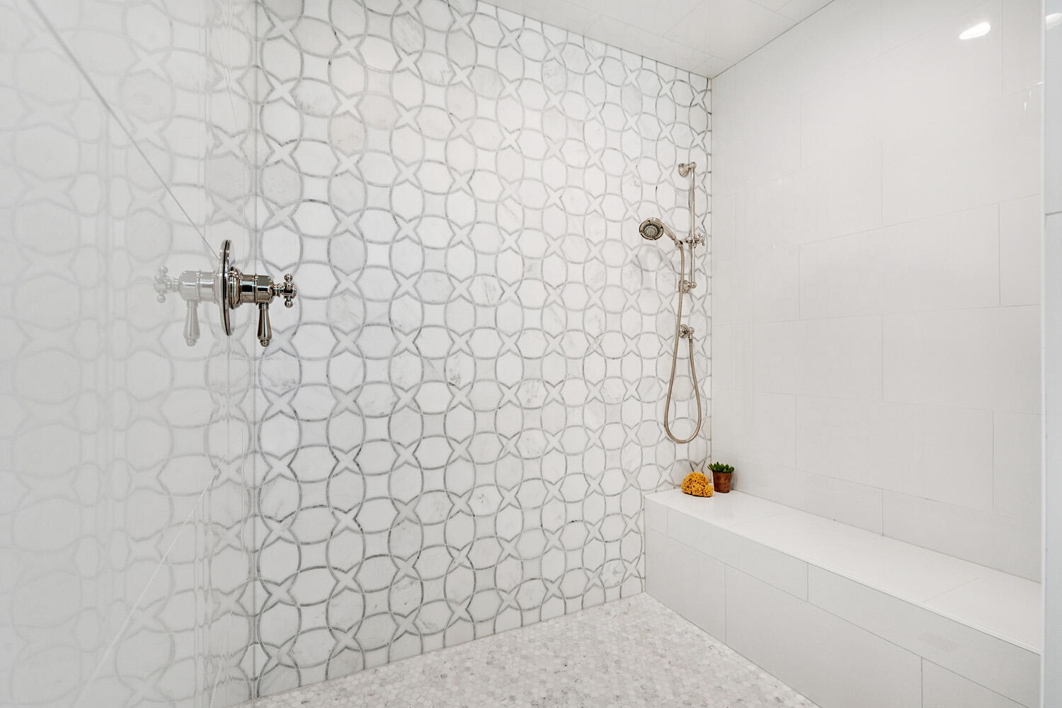 8187 Jack Island Drive