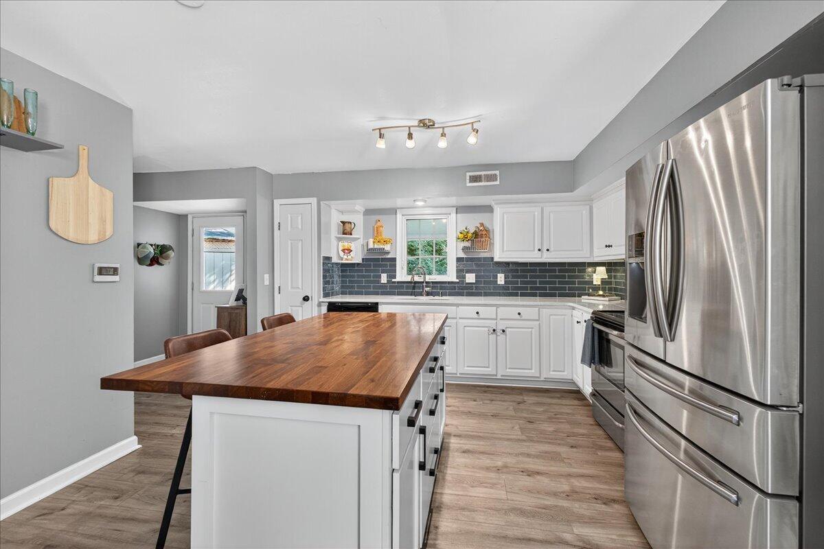 2194 Becky Road
