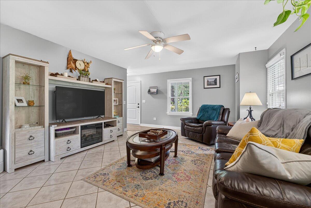 2194 Becky Road