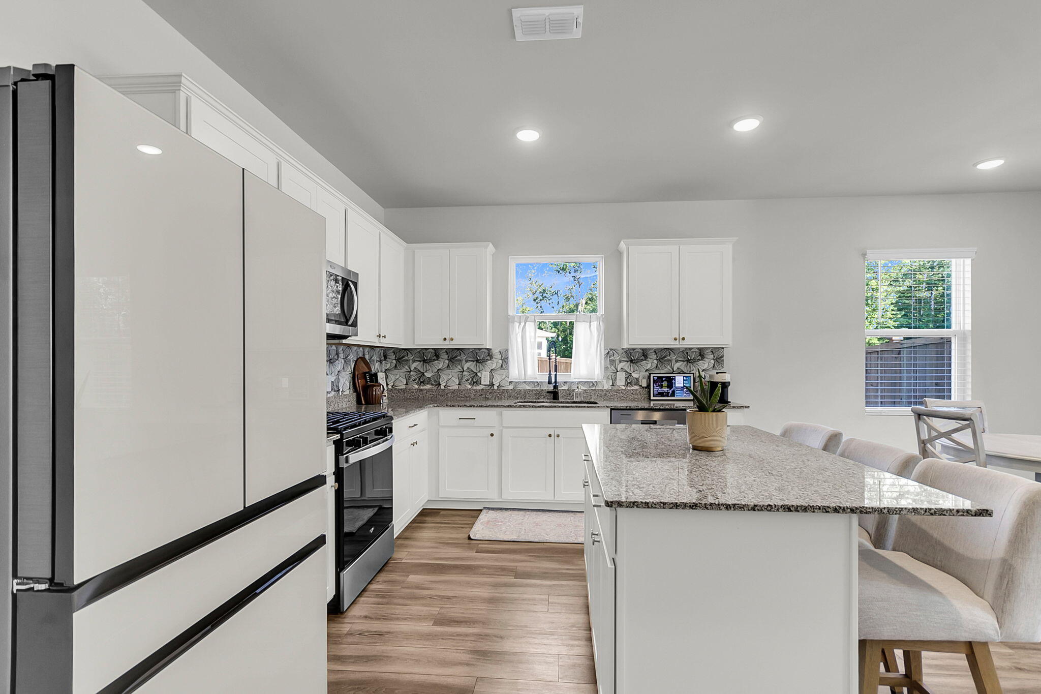 259 W Bradford Pointe Drive