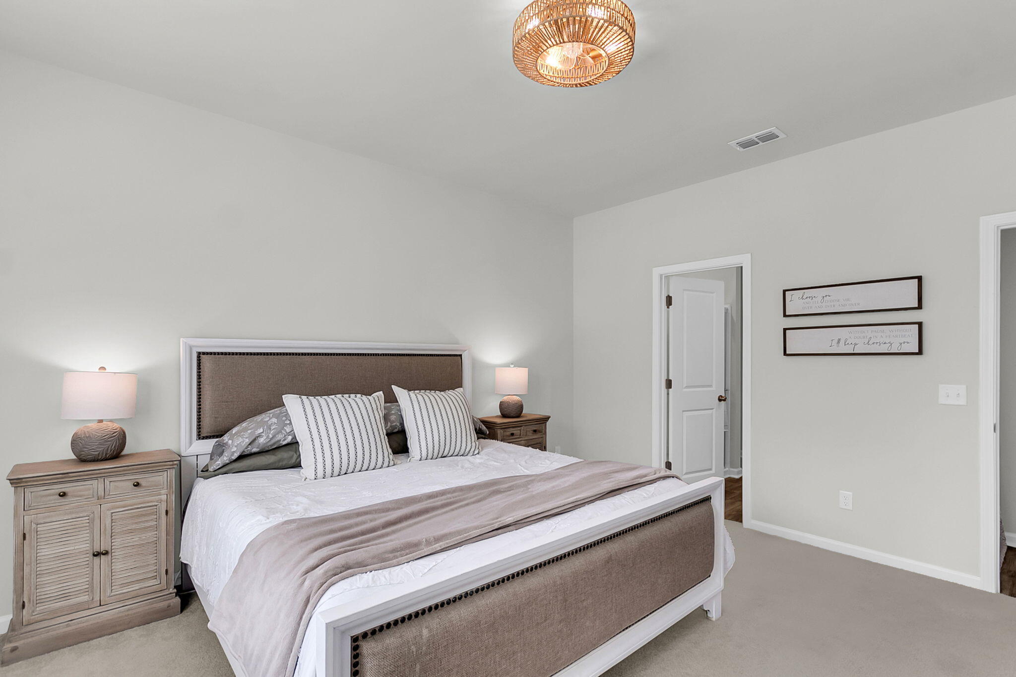 259 W Bradford Pointe Drive