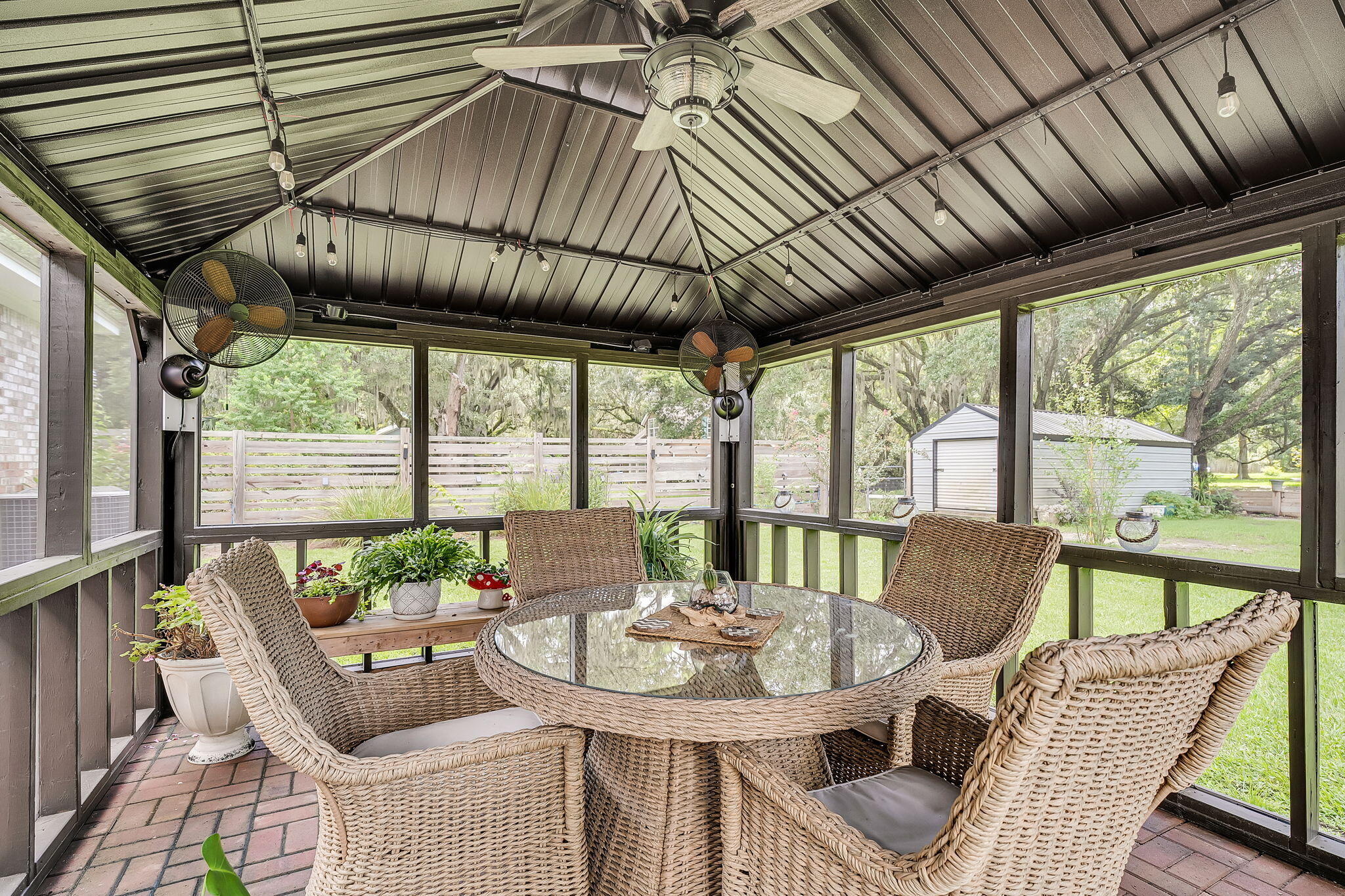 3591 Bayou Road