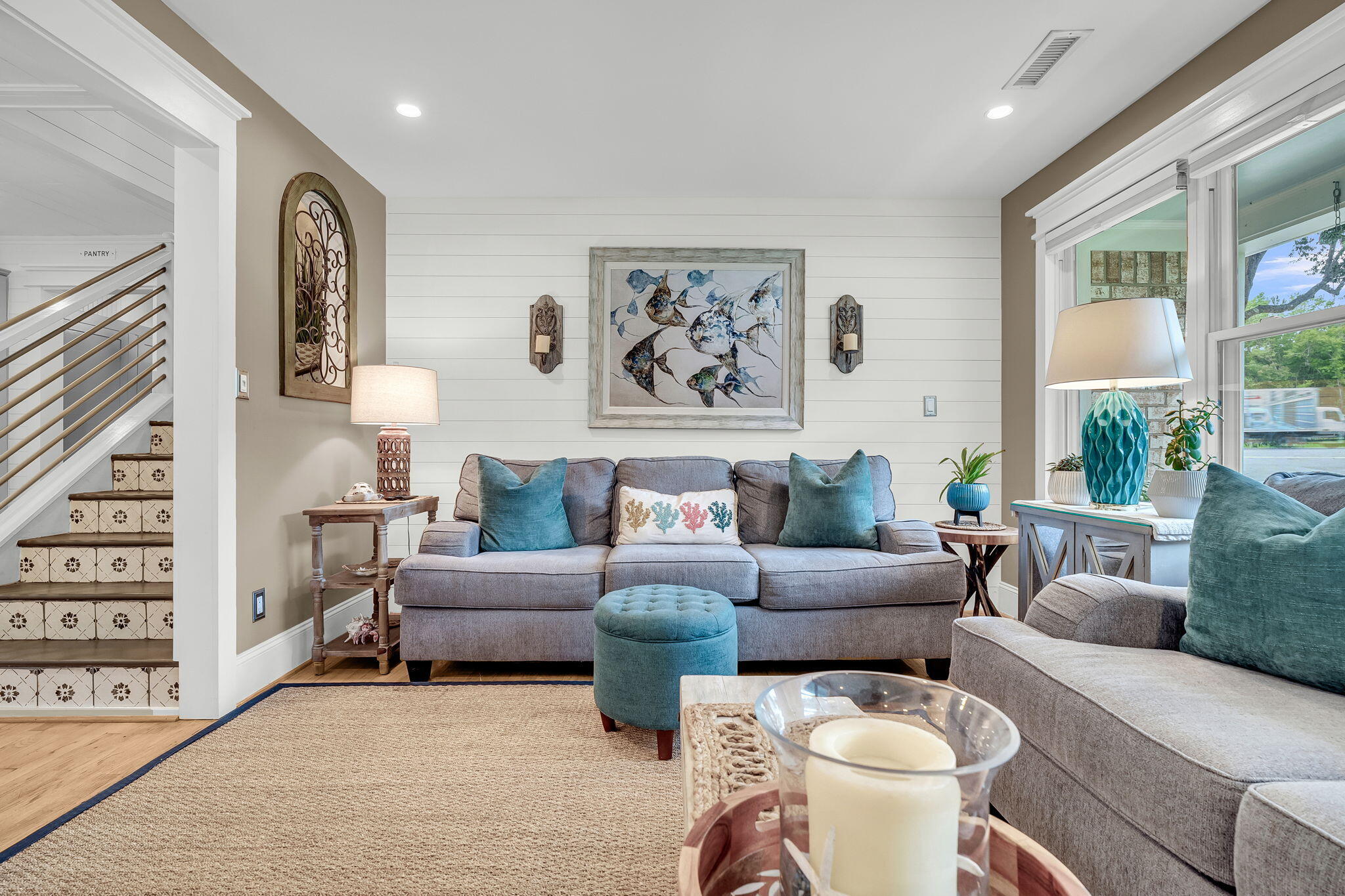 3591 Bayou Road