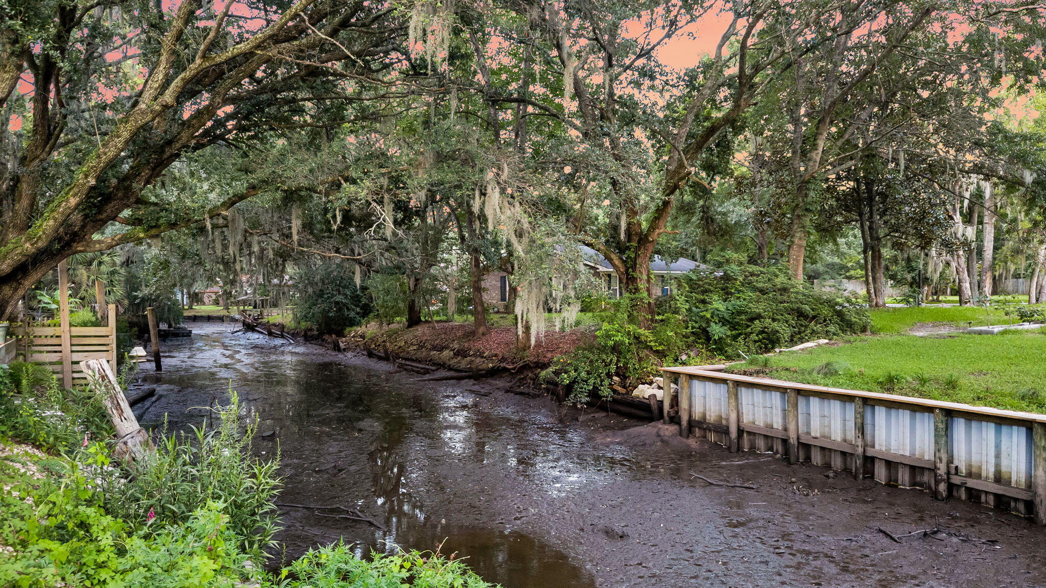 3591 Bayou Road