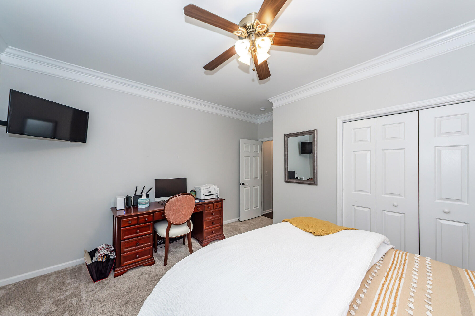 136 Oakbluff Road