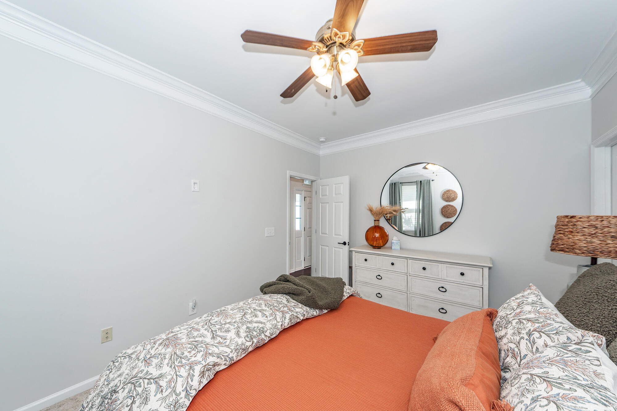136 Oakbluff Road