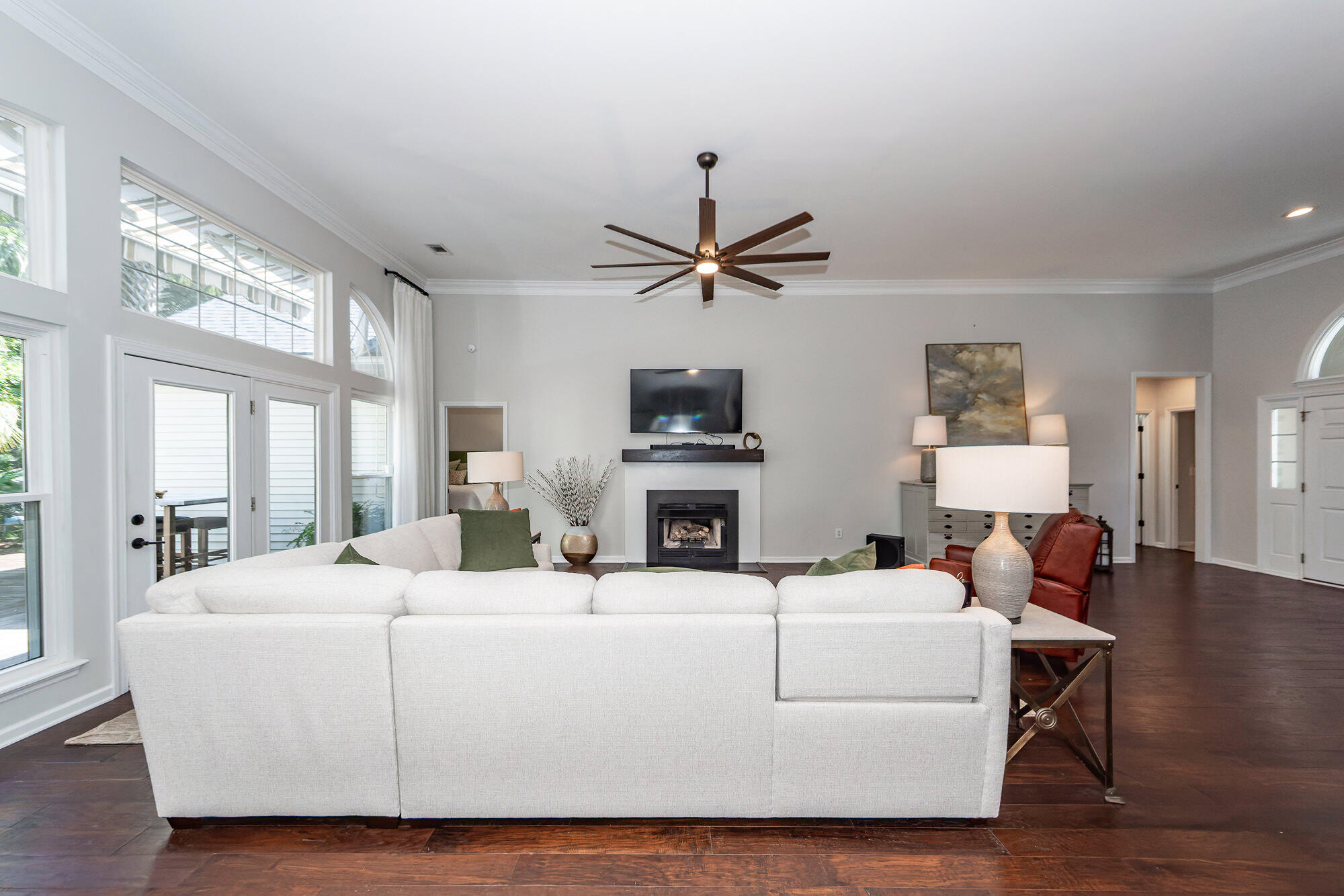 136 Oakbluff Road