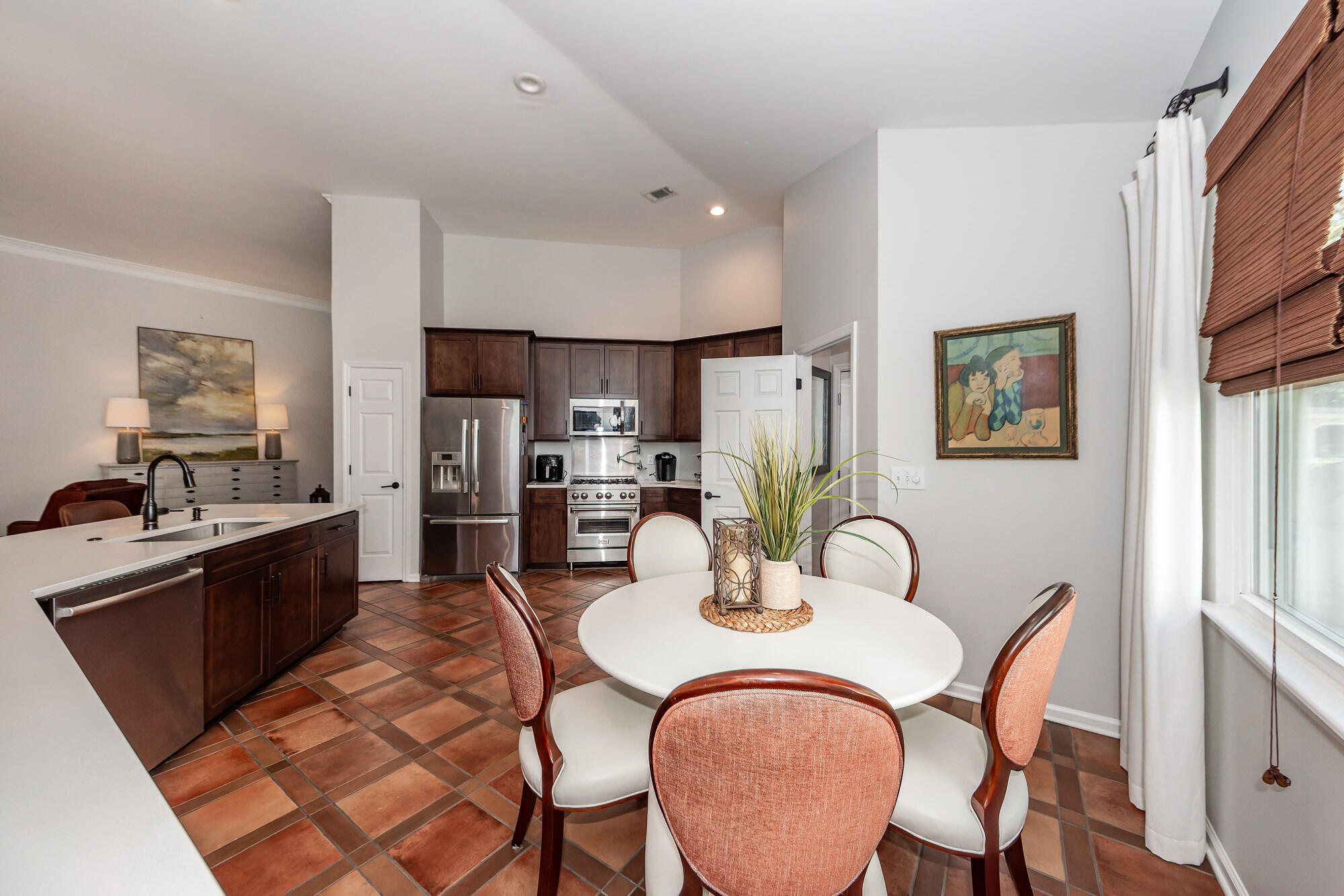 136 Oakbluff Road