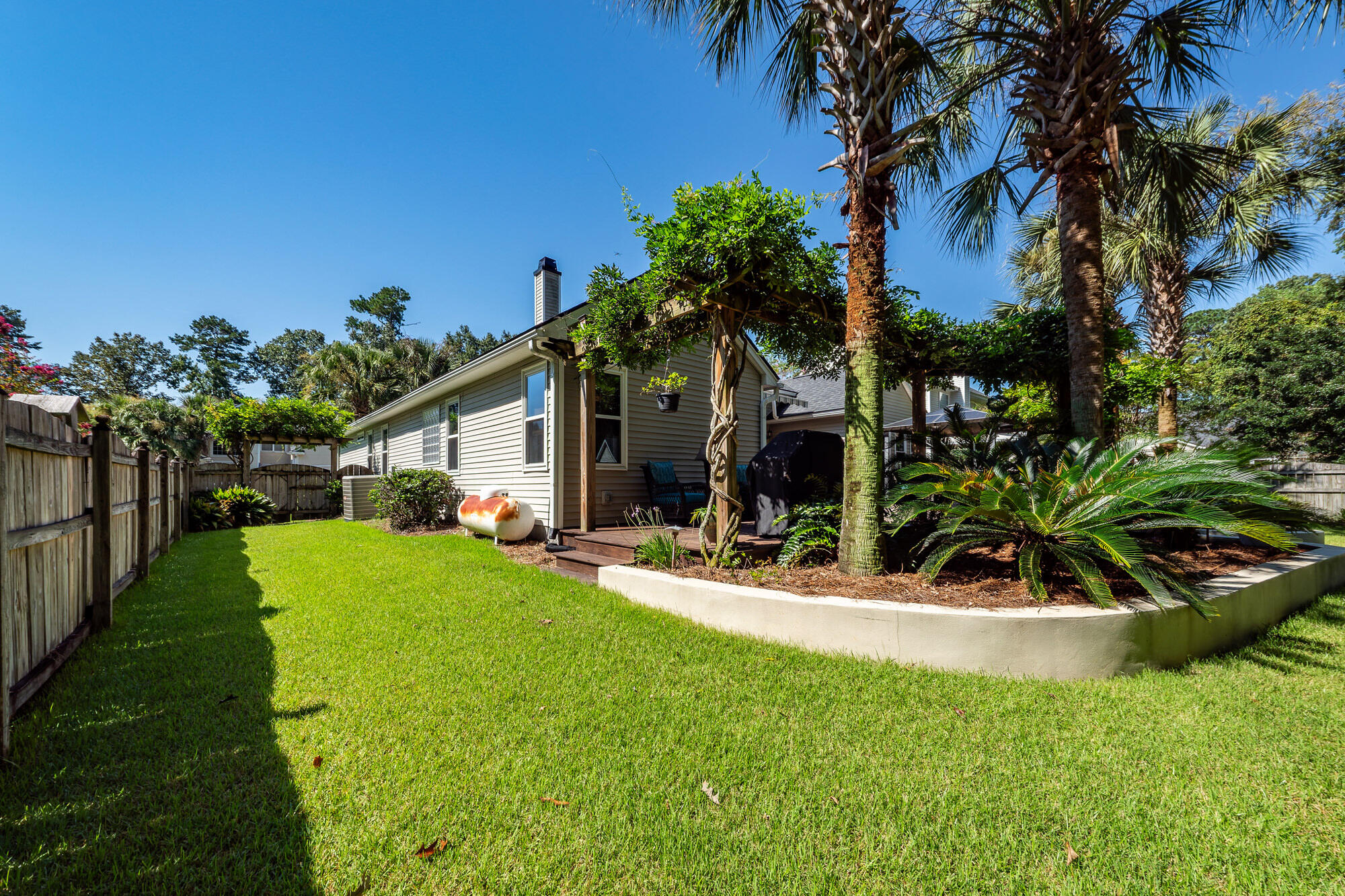 136 Oakbluff Road