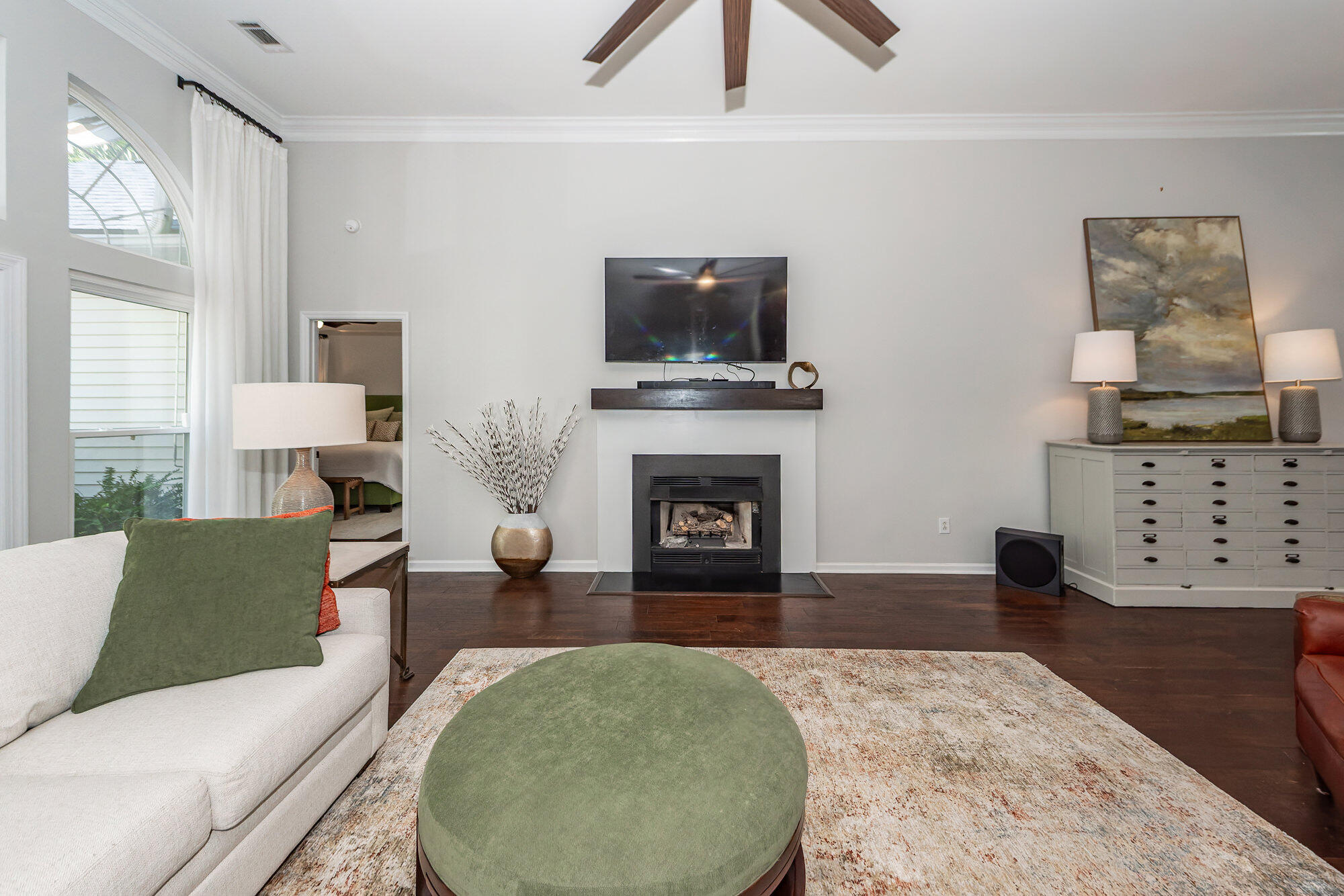 136 Oakbluff Road