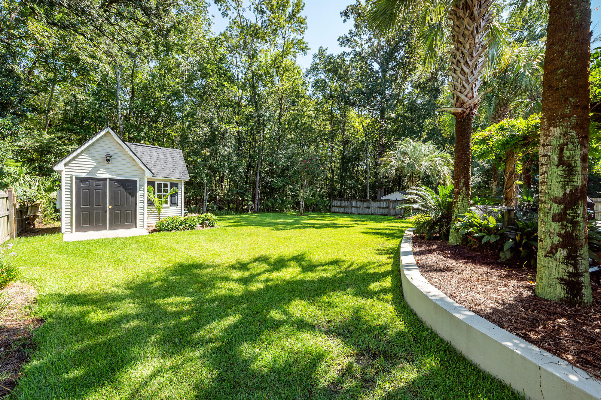 136 Oakbluff Road