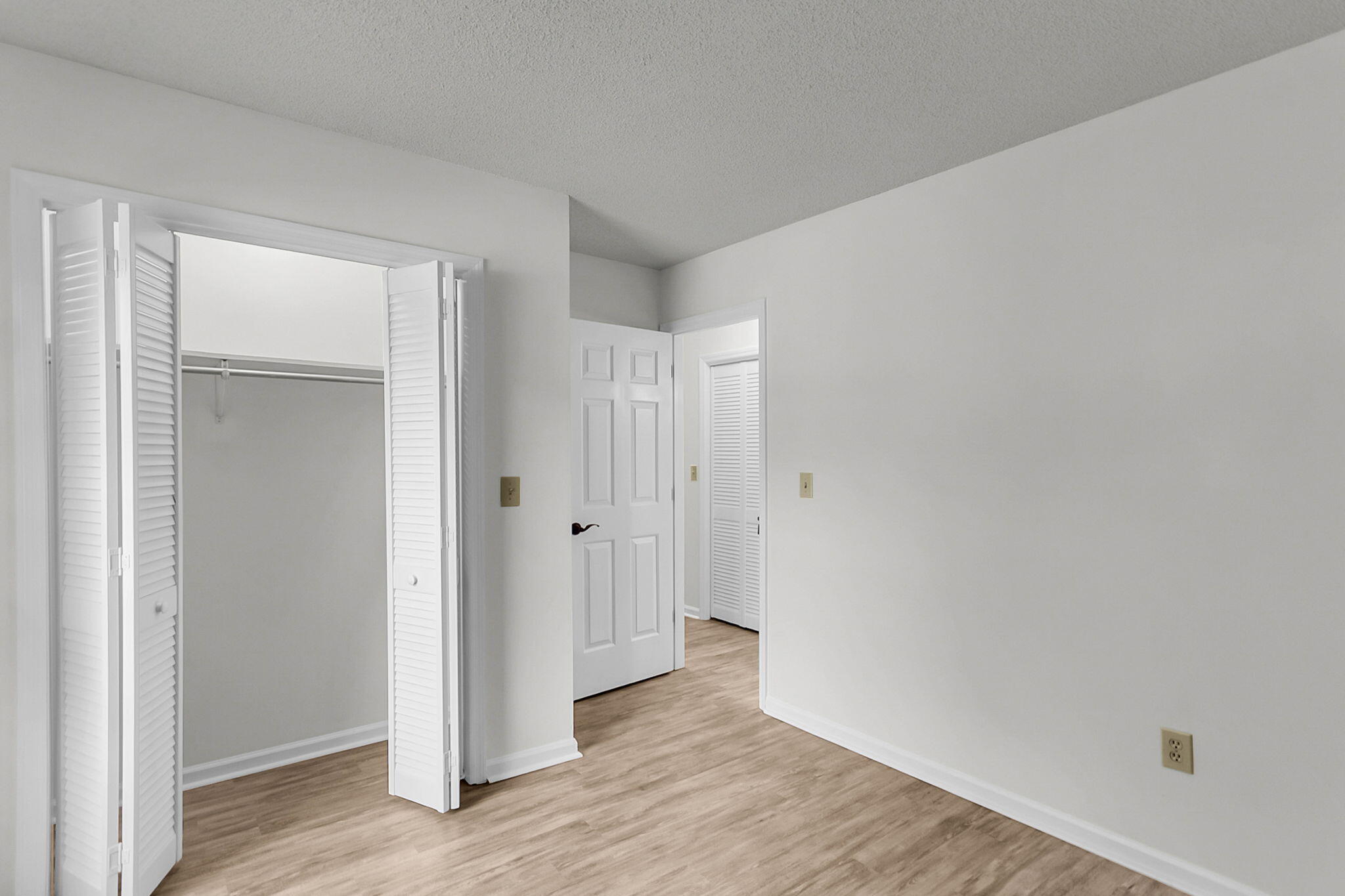 105 Shoveler Place