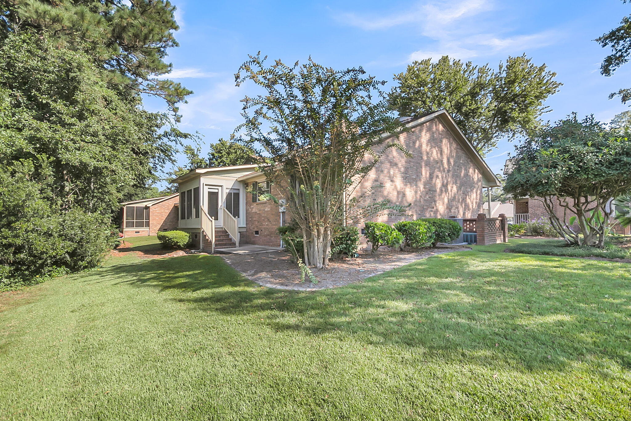 105 Shoveler Place