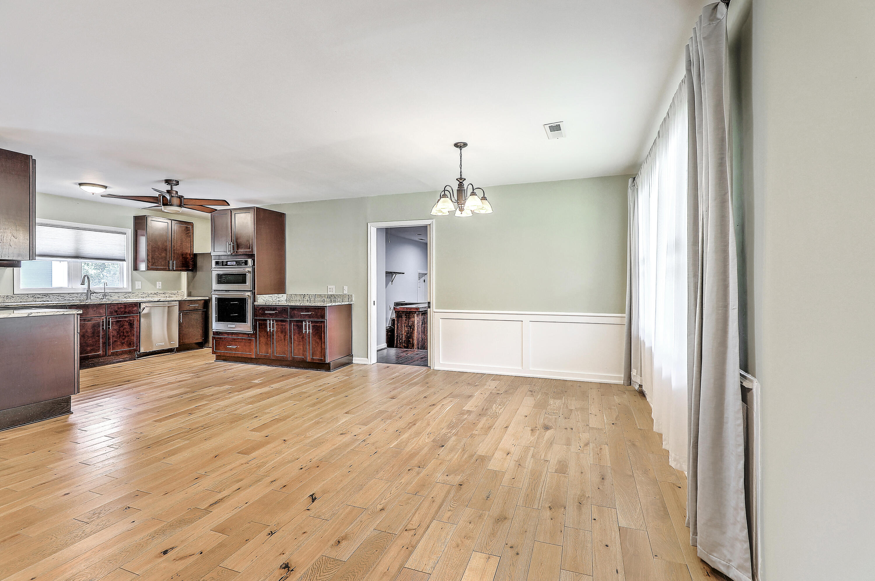 1288 Old Colony Road