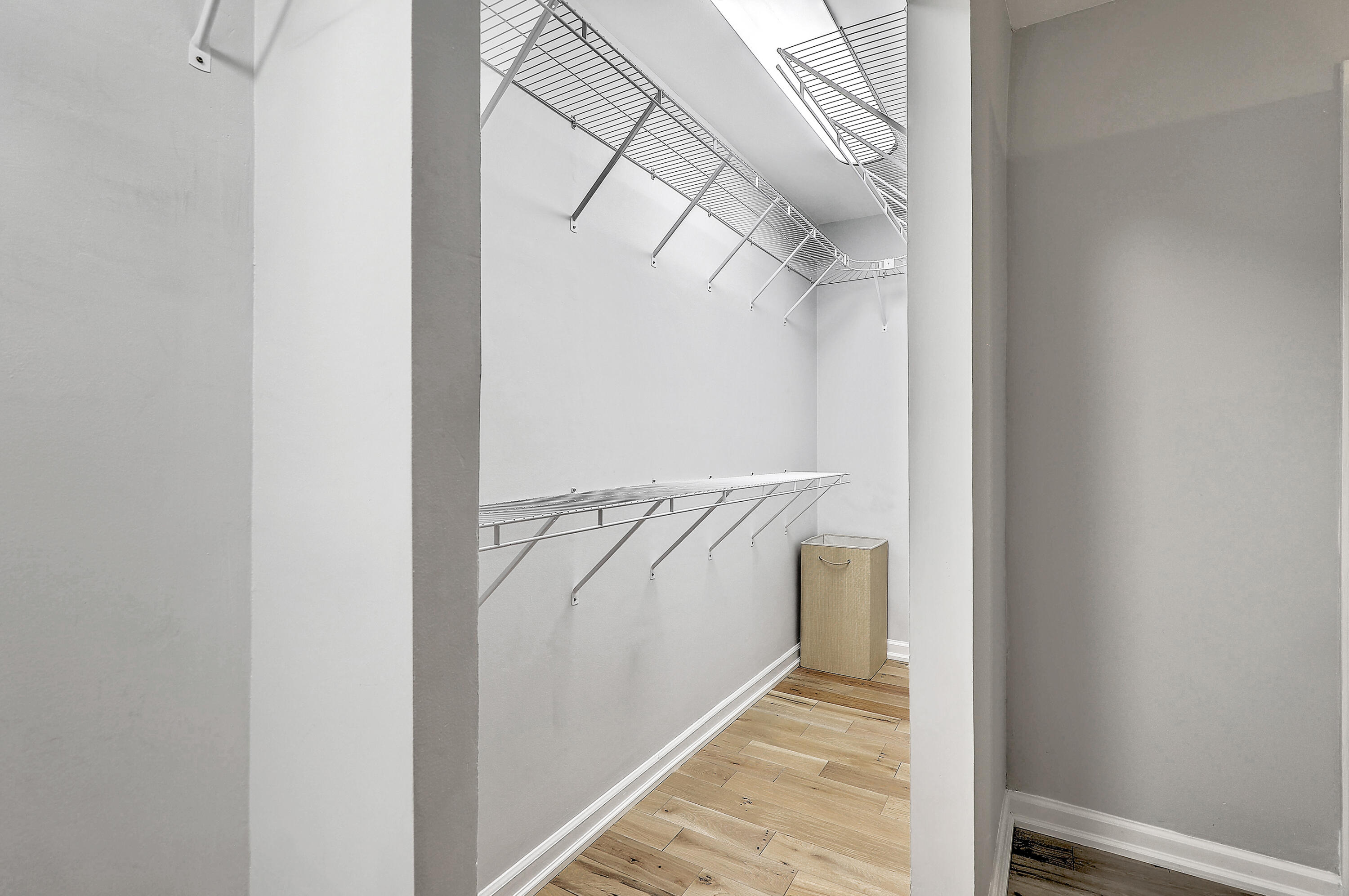 1288 Old Colony Road