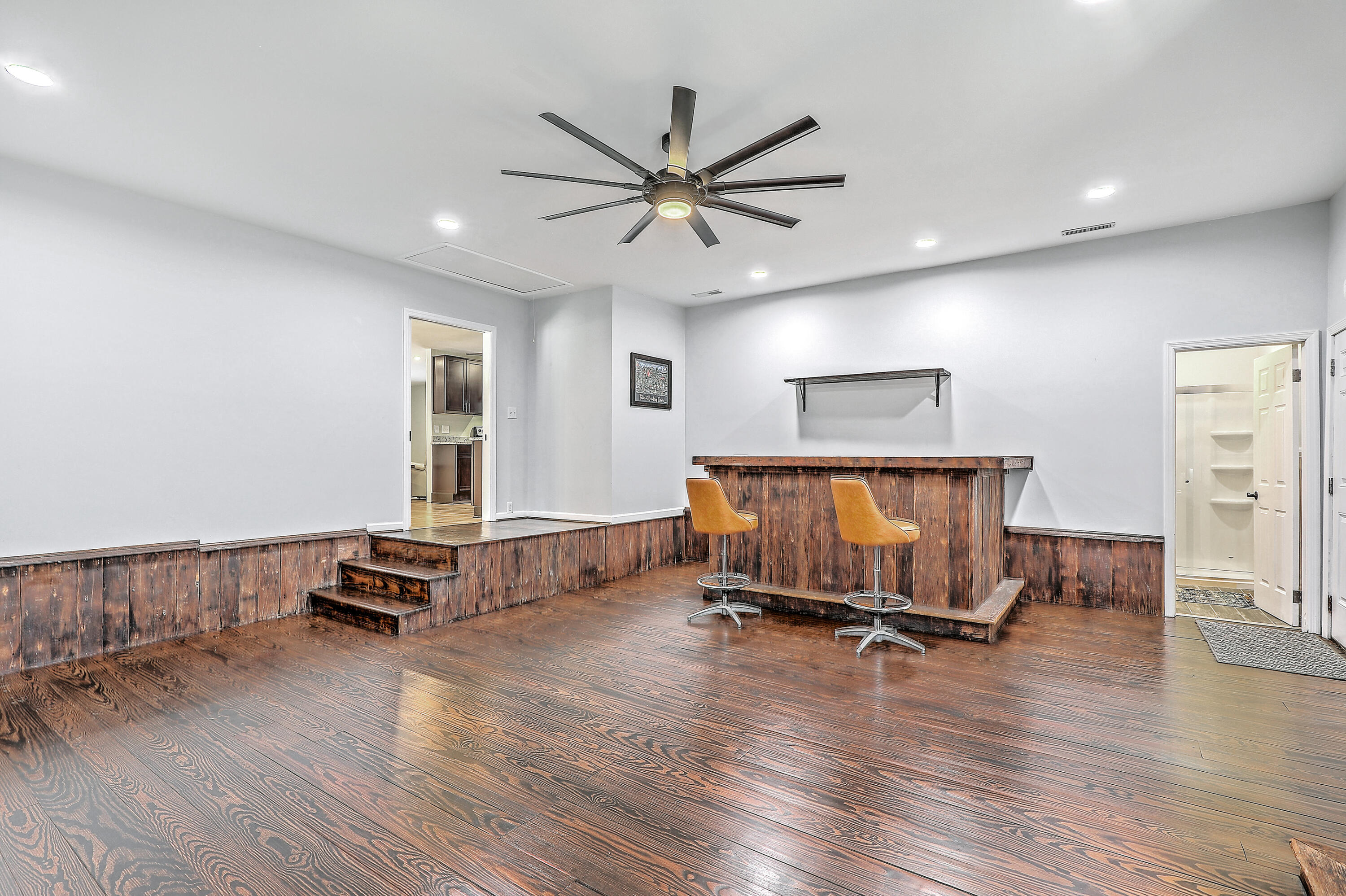 1288 Old Colony Road