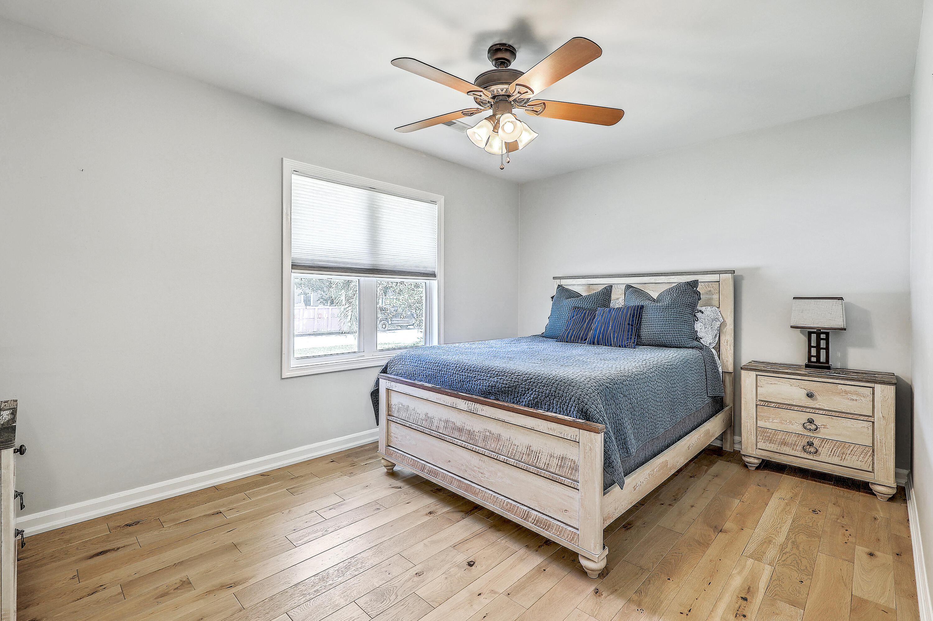 1288 Old Colony Road