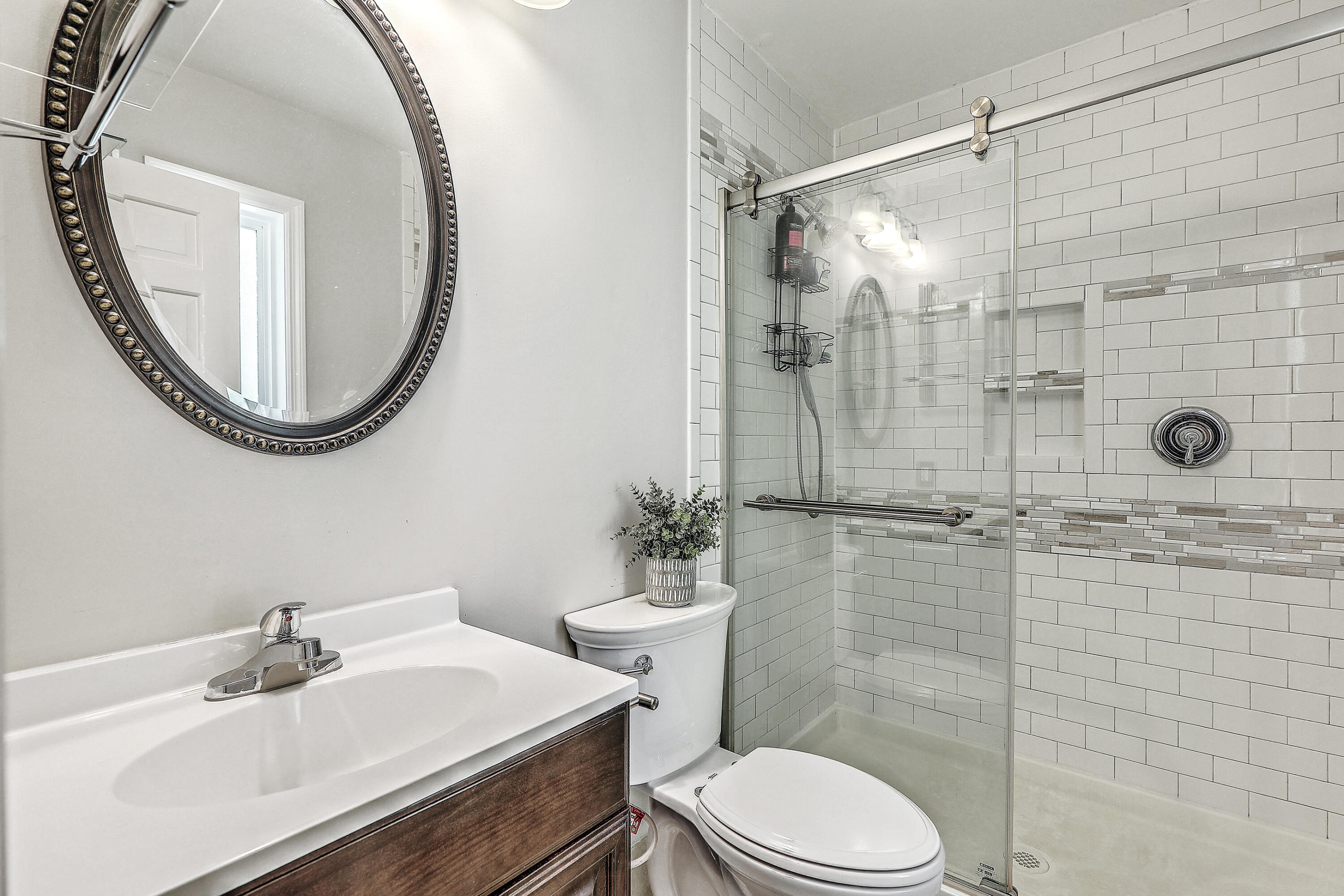 1288 Old Colony Road