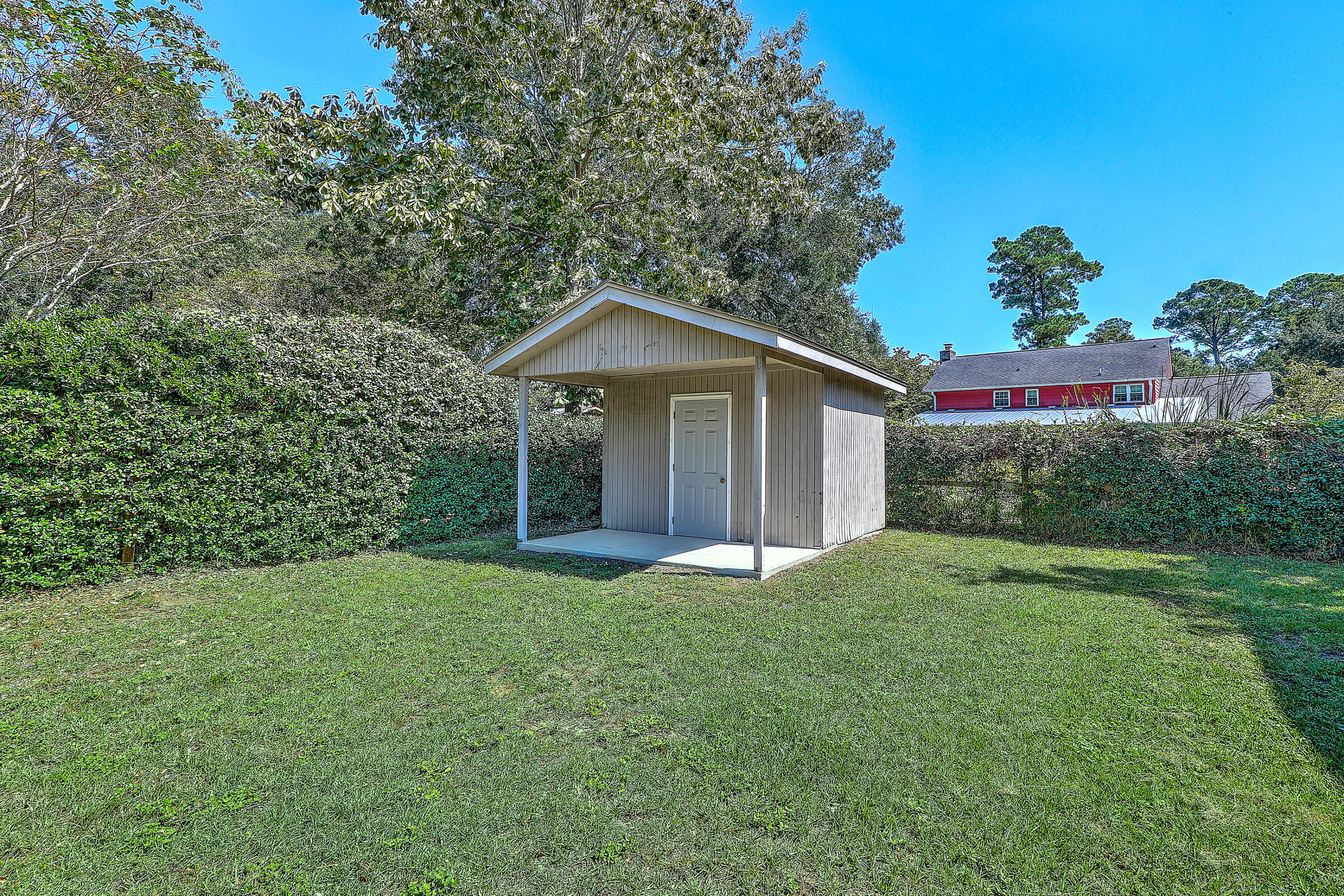 1288 Old Colony Road