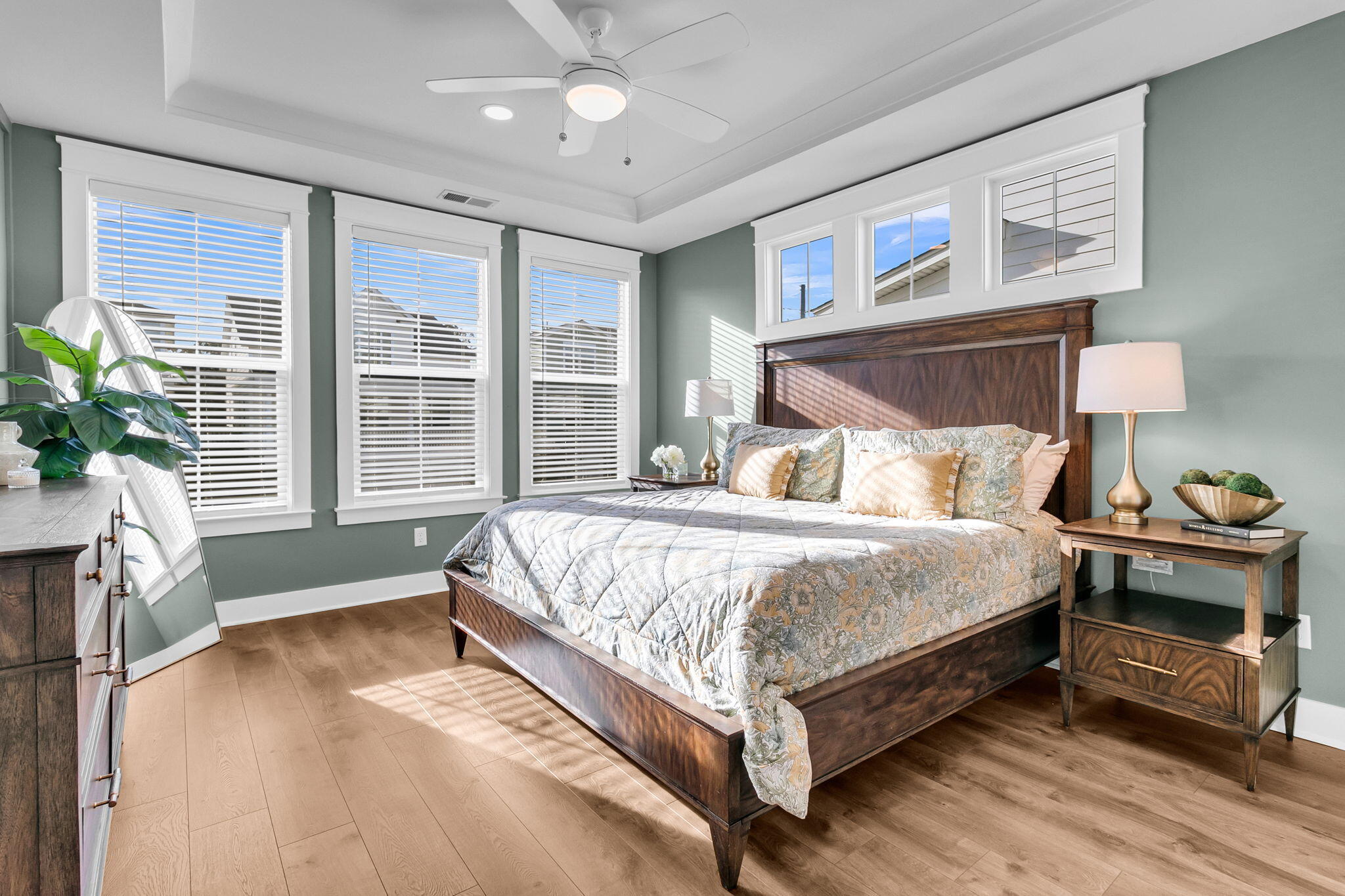 1108 Oak Bluff Avenue