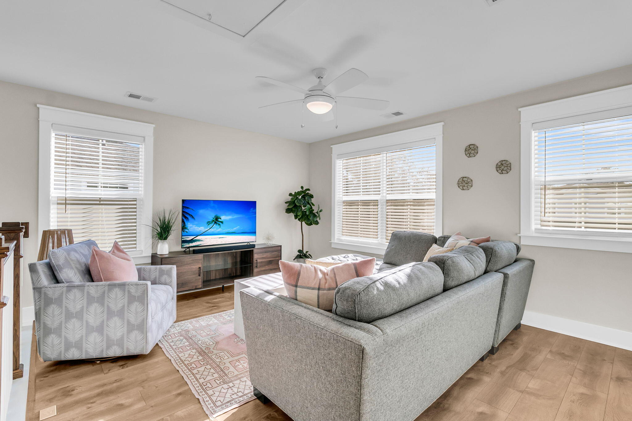 1108 Oak Bluff Avenue