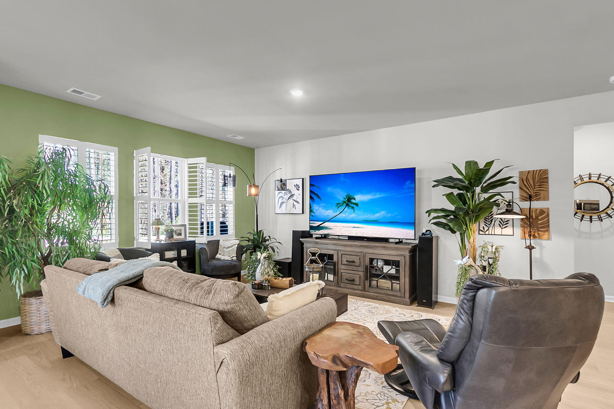 1265 Spotflower Street