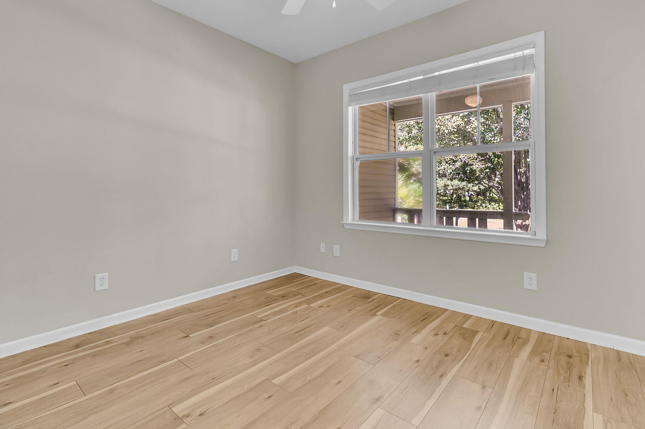 1493 Little Rock Boulevard