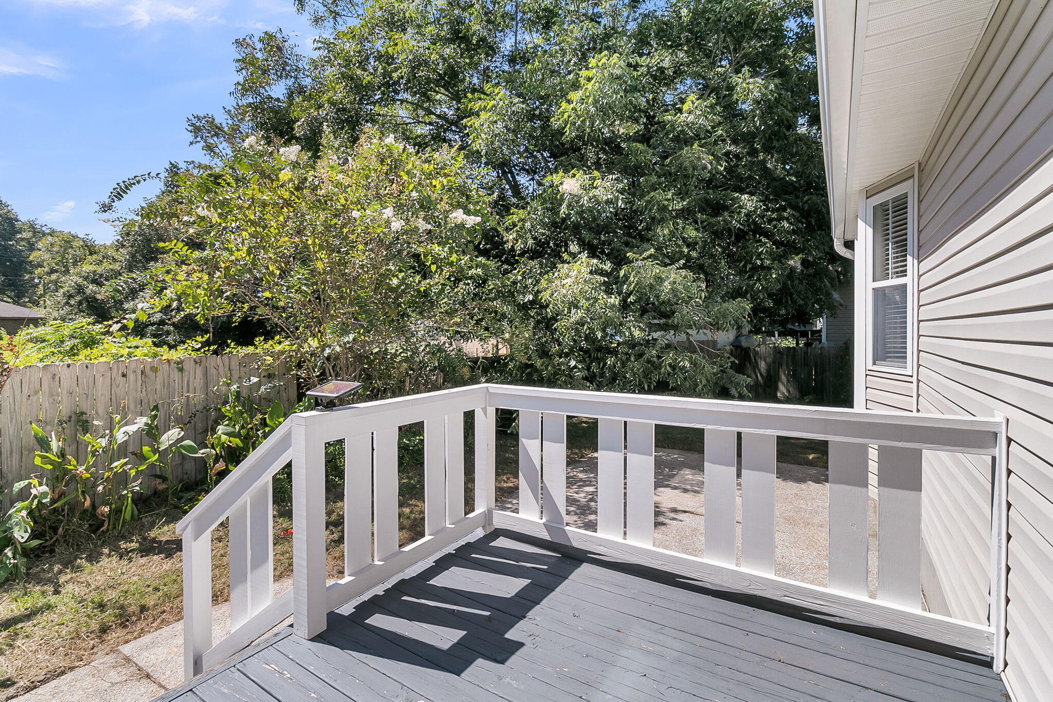 1493 Little Rock Boulevard