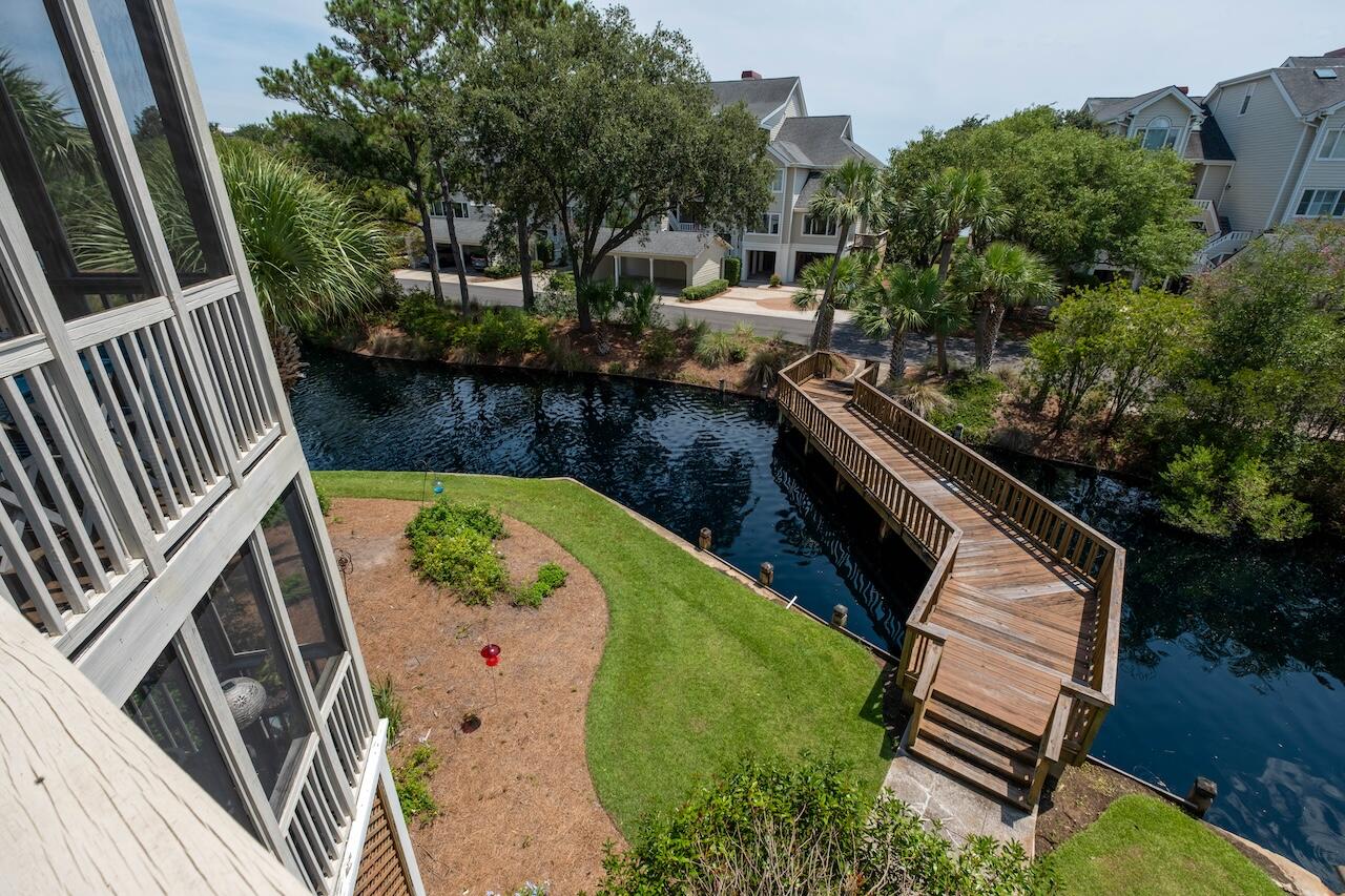 1551 Ben Sawyer Boulevard # J Unit: 5-J