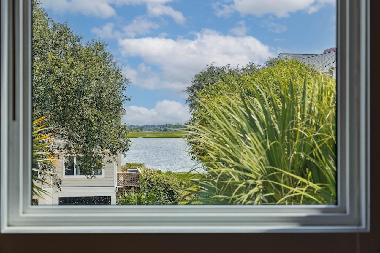 1551 Ben Sawyer Boulevard # J Unit: 5-J