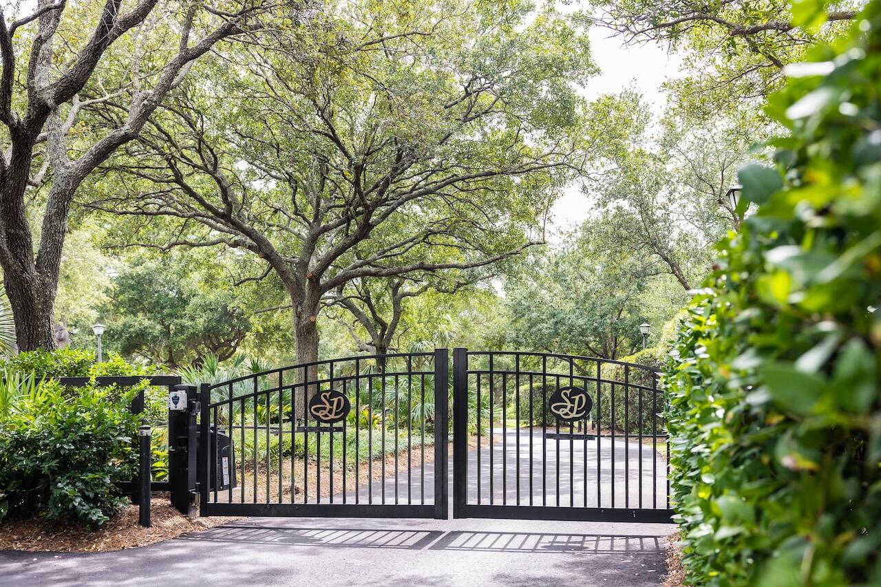 1551 Ben Sawyer Boulevard # J Unit: 5-J