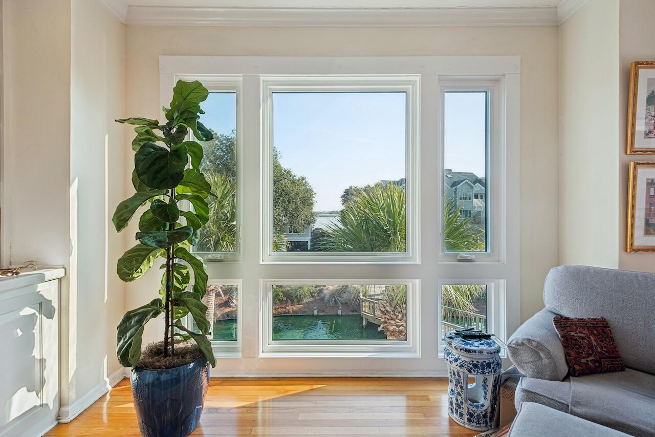 1551 Ben Sawyer Boulevard # J Unit: 5-J