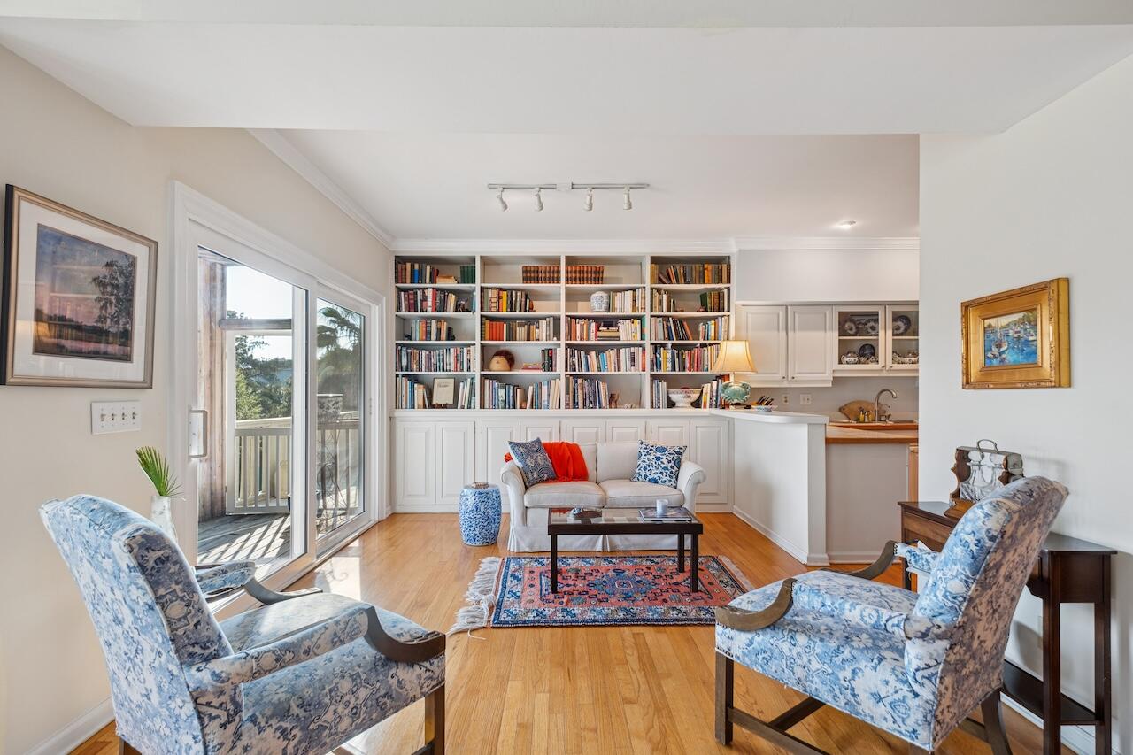 1551 Ben Sawyer Boulevard # J Unit: 5-J