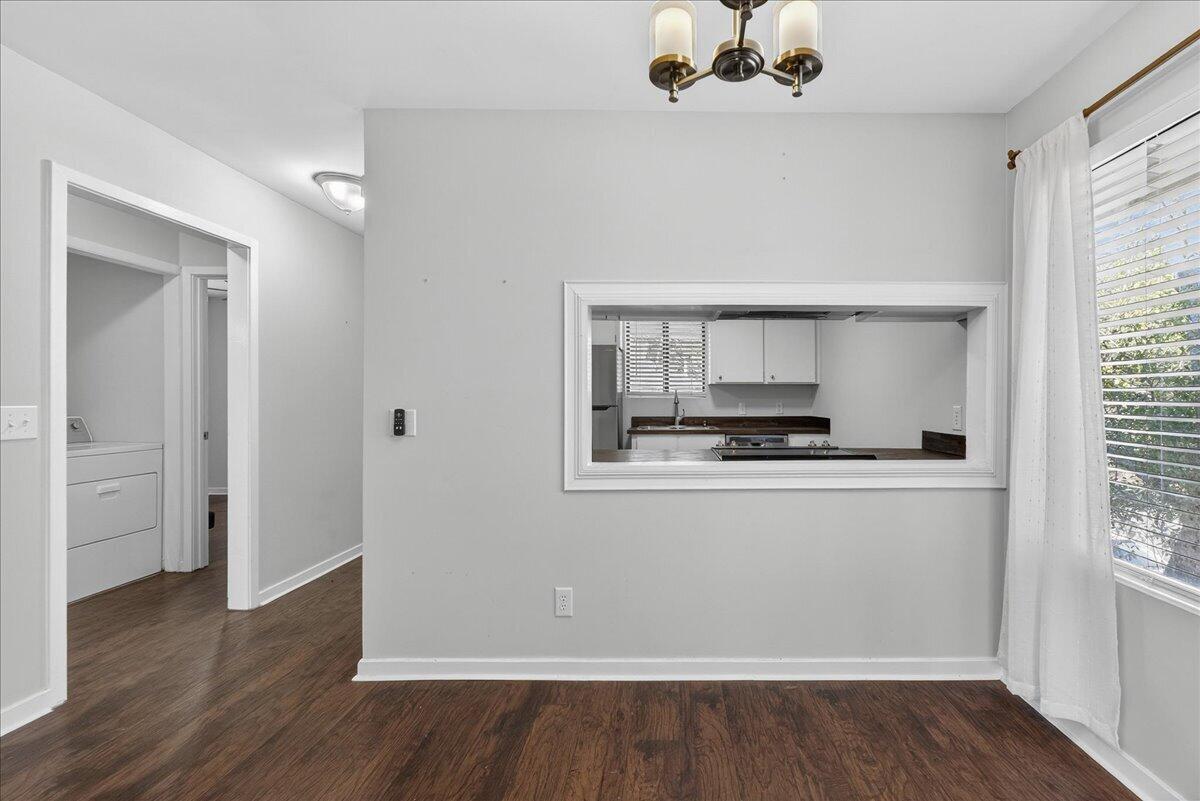 2741 Jobee Drive # 105