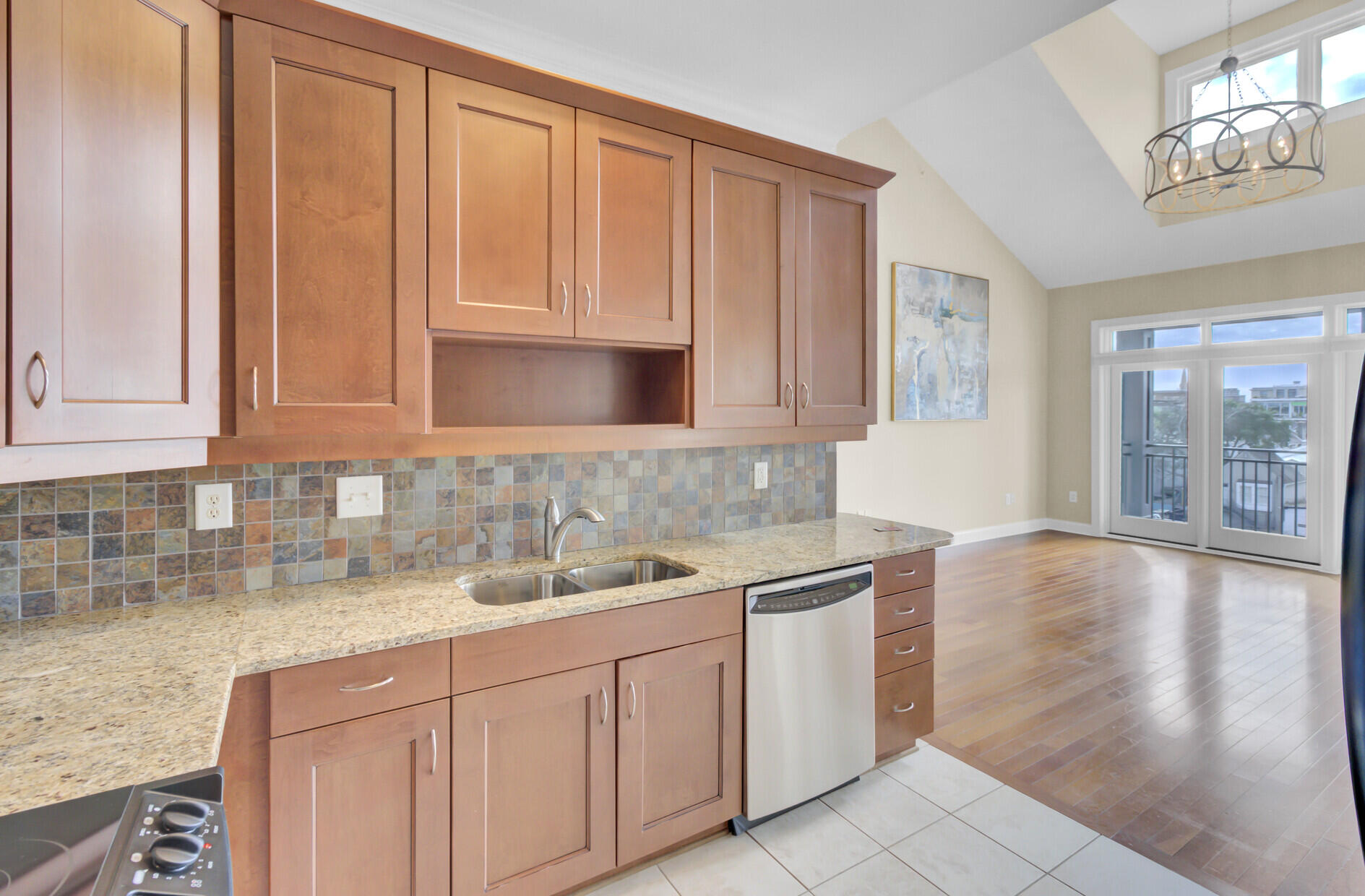 21 George Street # 404